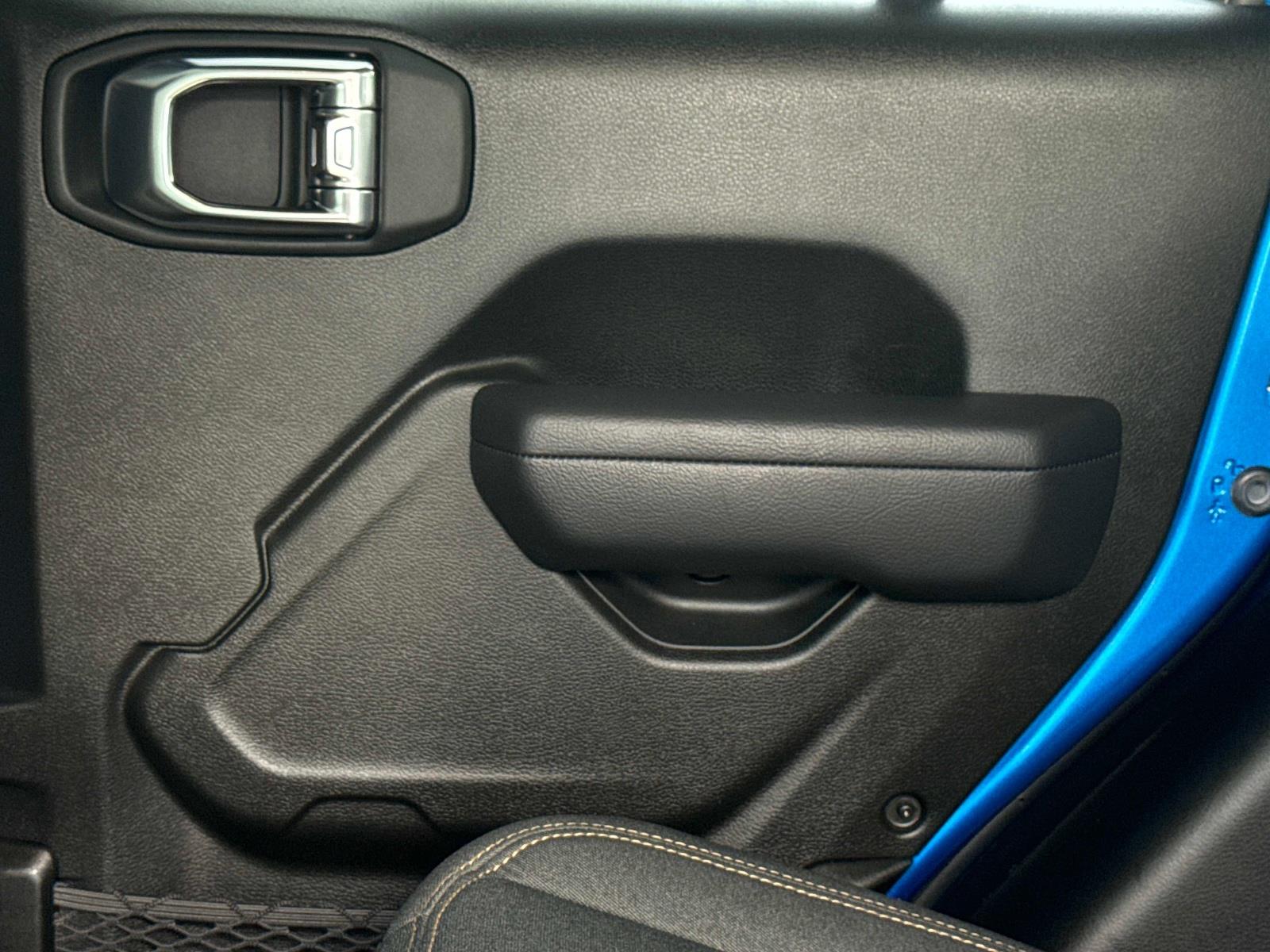 2025 Jeep Gladiator Nighthawk