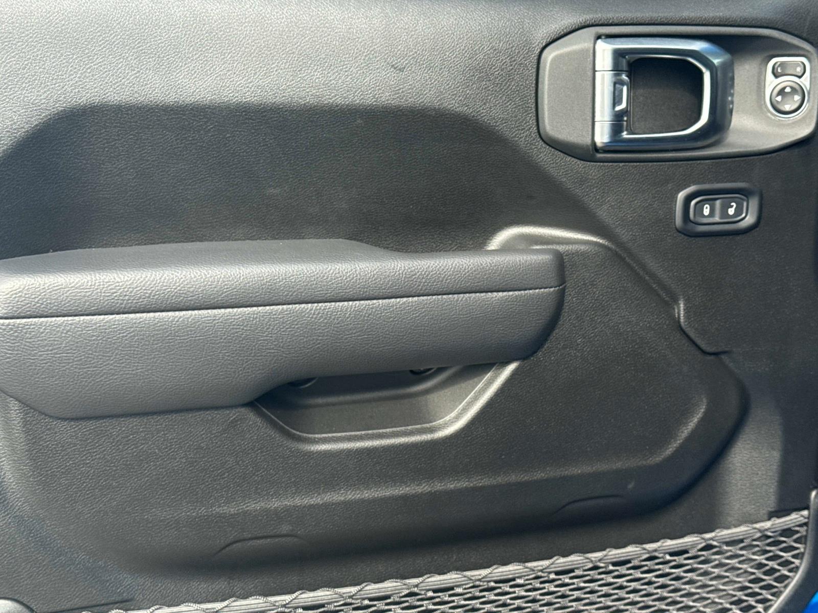 2025 Jeep Gladiator Nighthawk