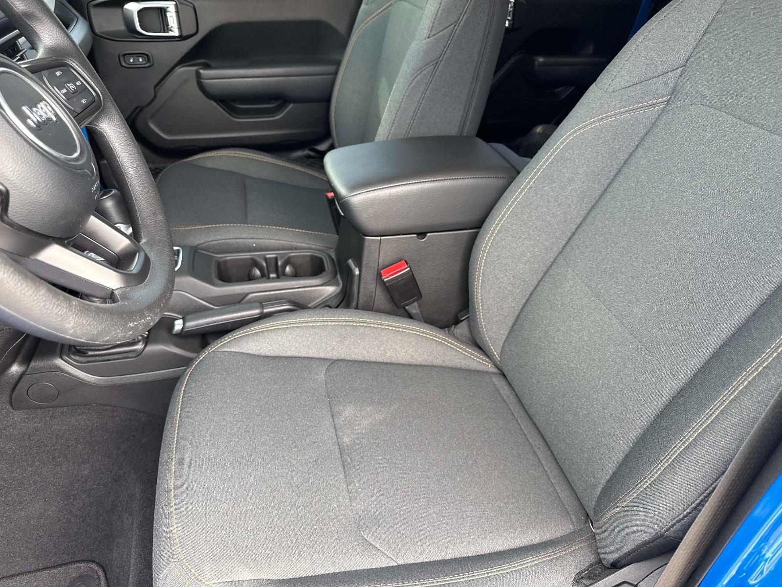 2025 Jeep Gladiator Nighthawk