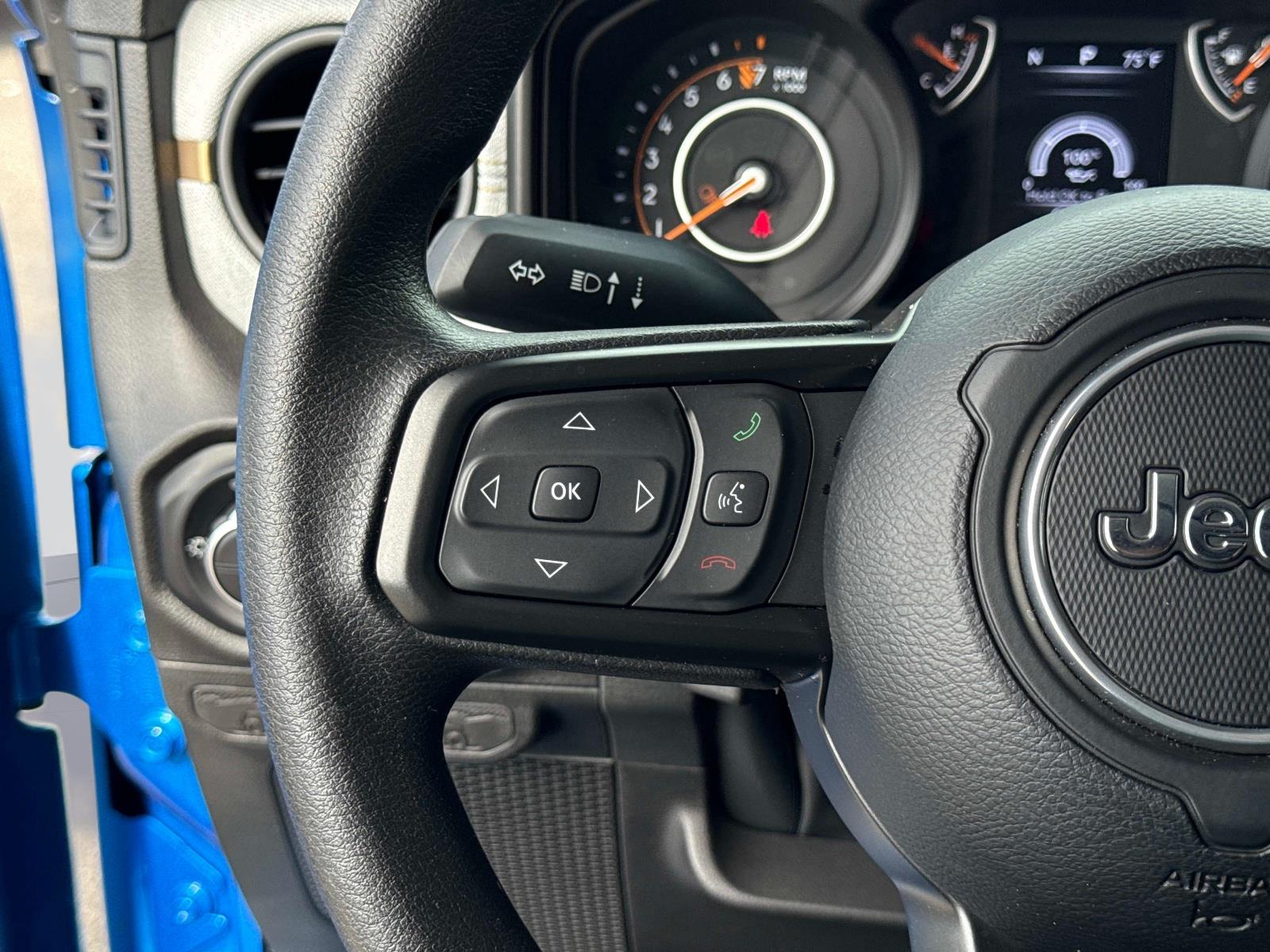 2025 Jeep Gladiator Nighthawk