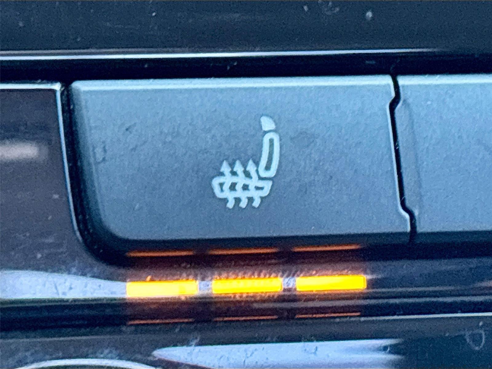 2020 Volkswagen Passat 2.0T SE