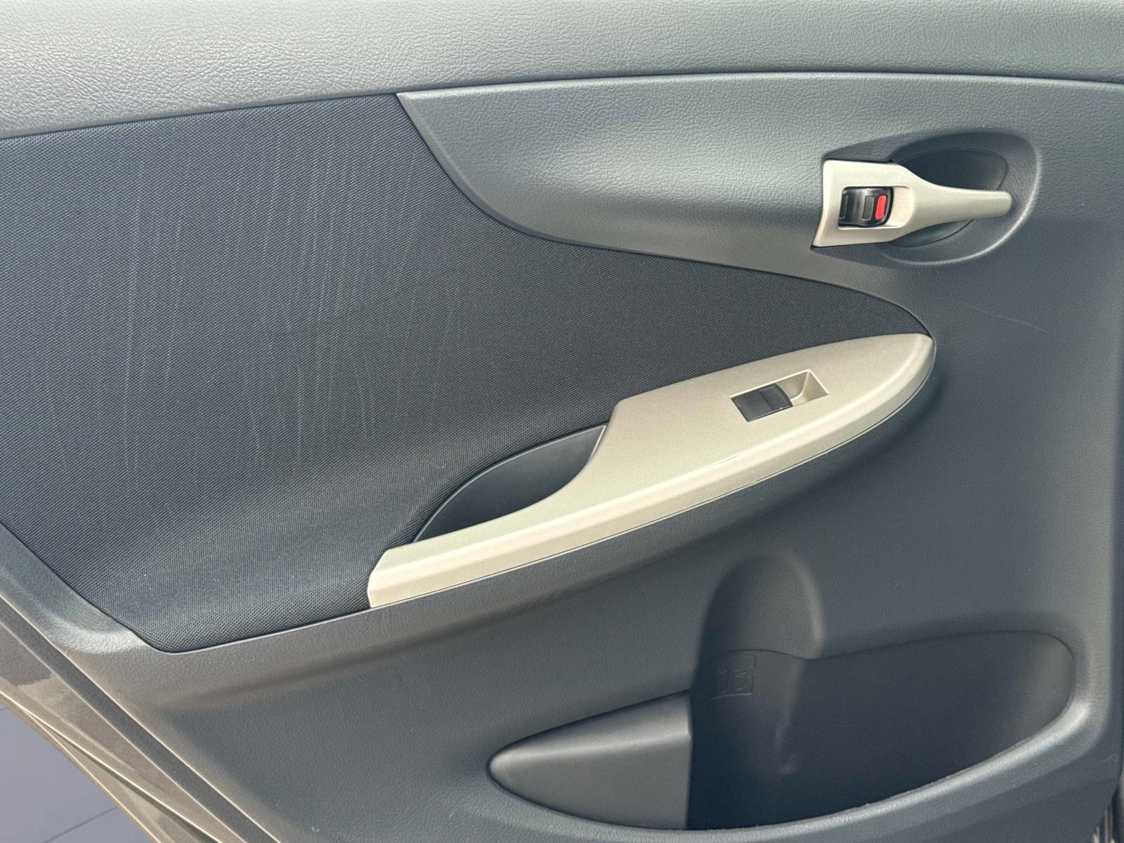 2013 Toyota Corolla S