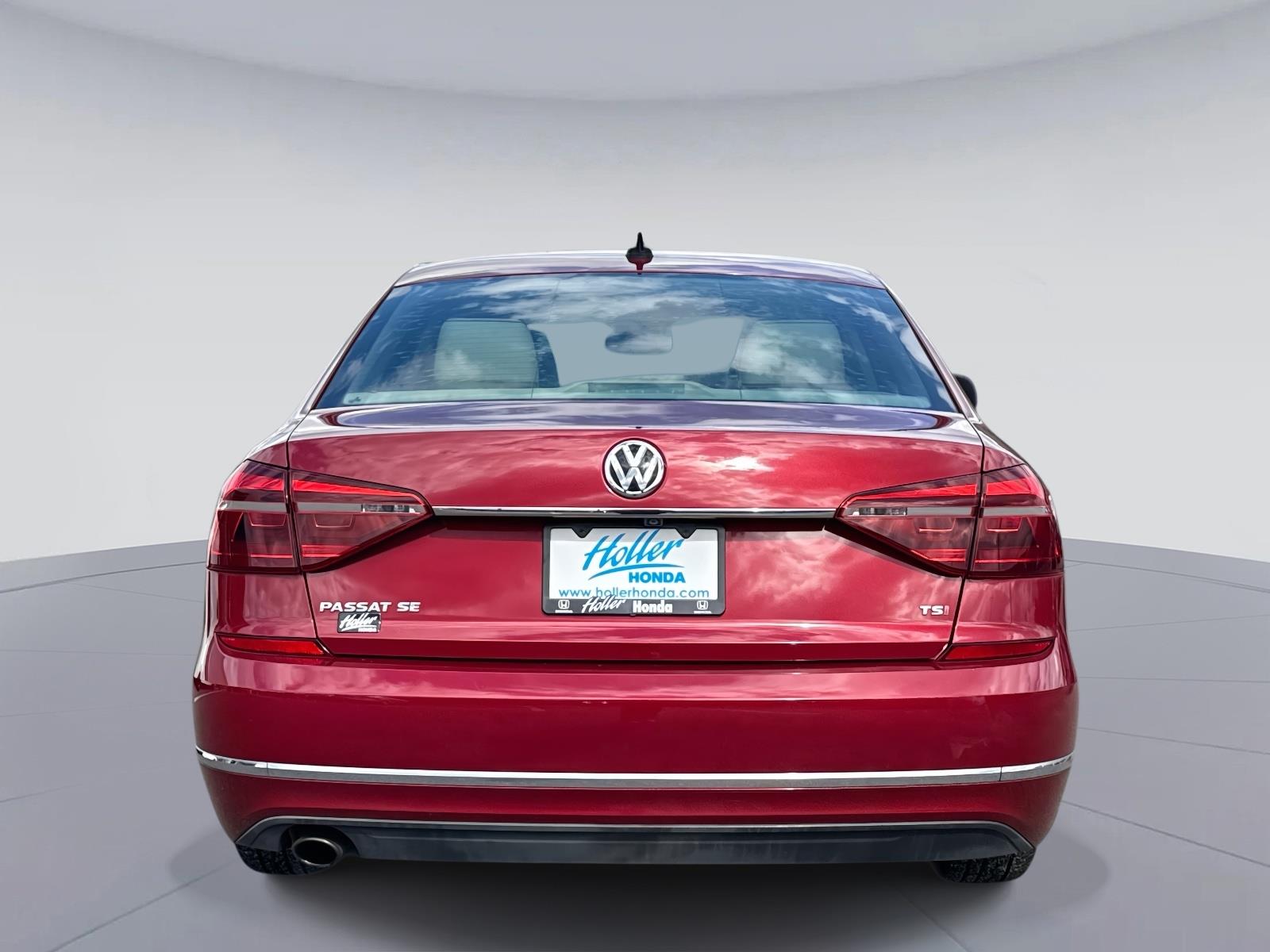 2017 Volkswagen Passat 1.8T SE