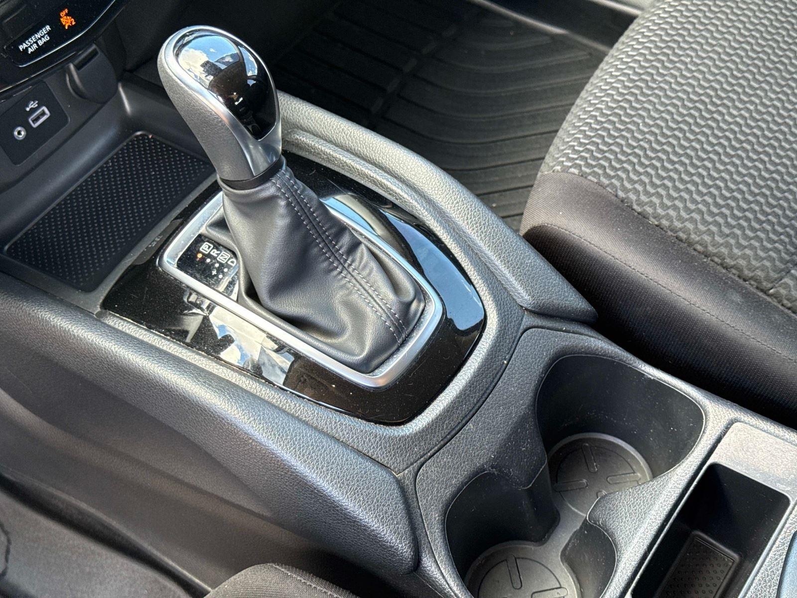 2020 Nissan Rogue Sport S