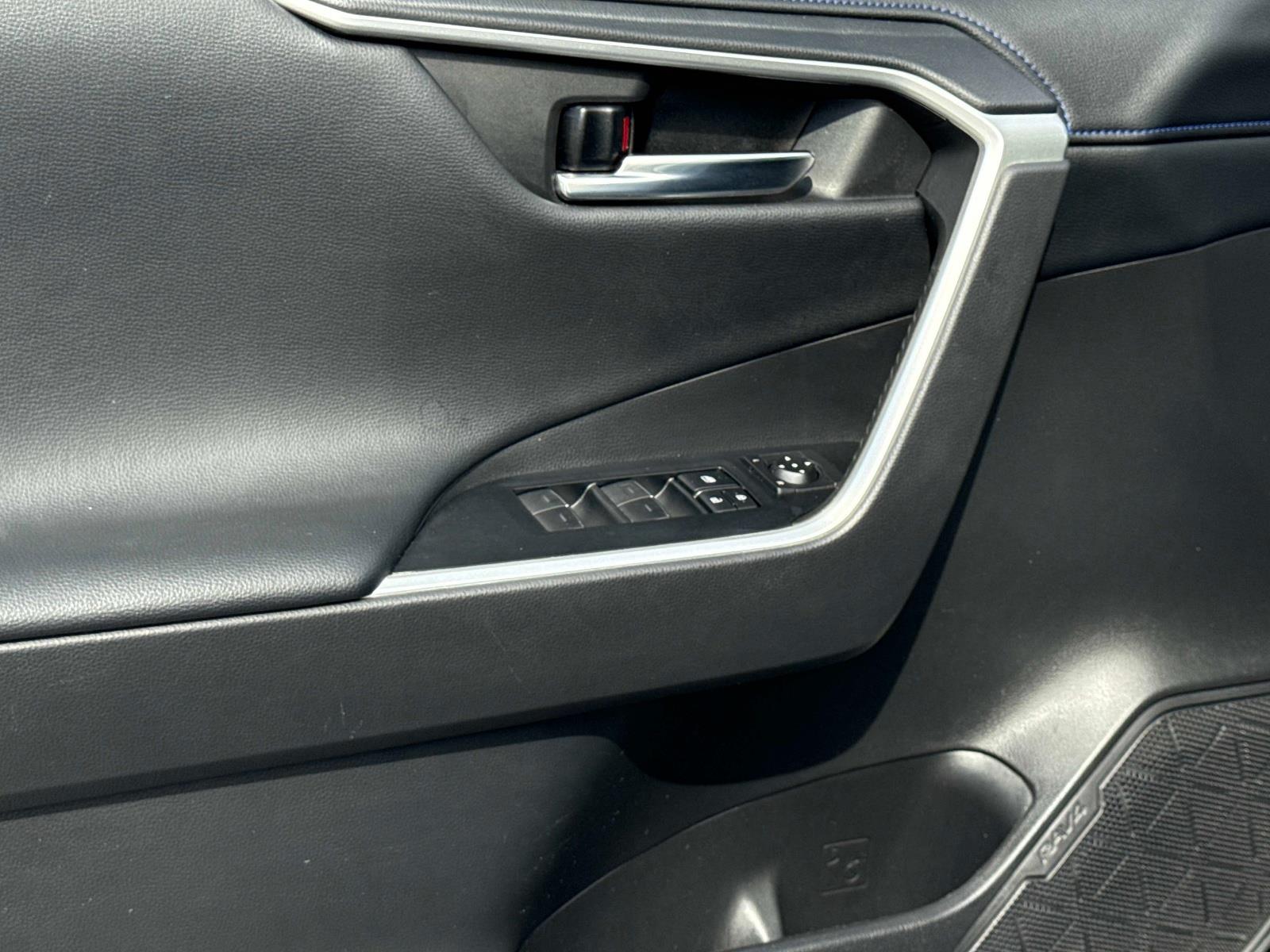 2022 TOYOTA RAV4 HYBRID