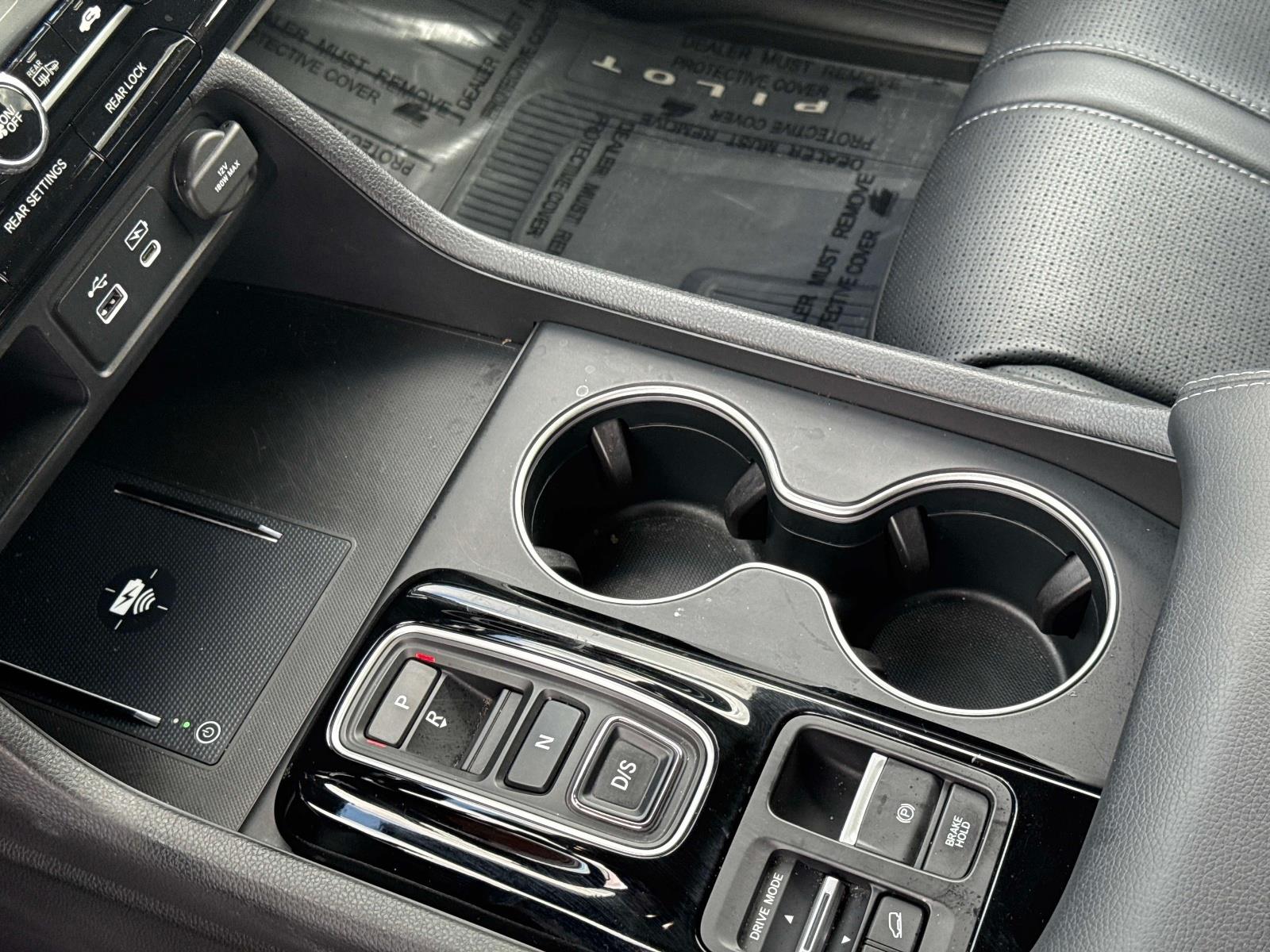 2023 Honda Pilot Elite