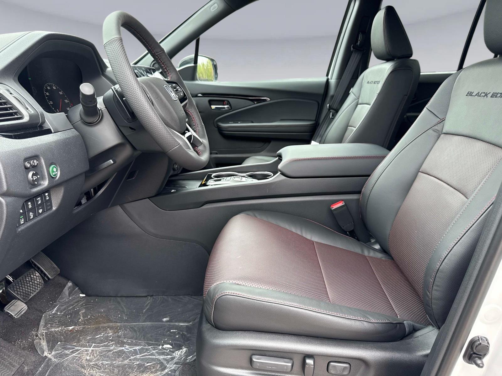 2026 Honda Ridgeline Black Edition Two-Tone