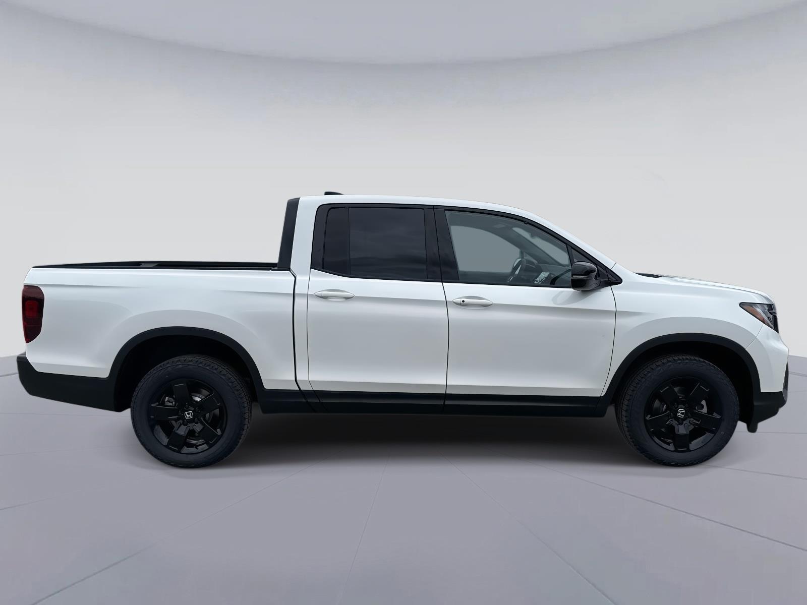2026 Honda Ridgeline Black Edition Two-Tone