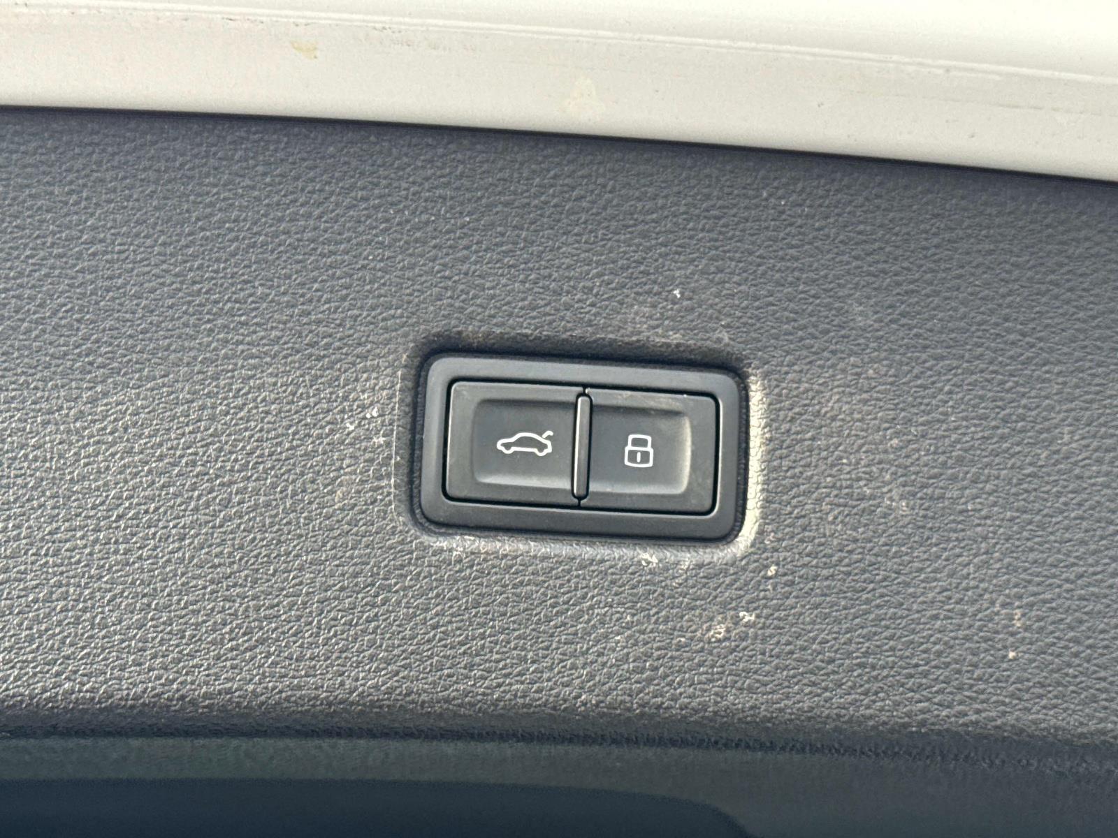 2023 AUDI SQ5 SPORTBACK