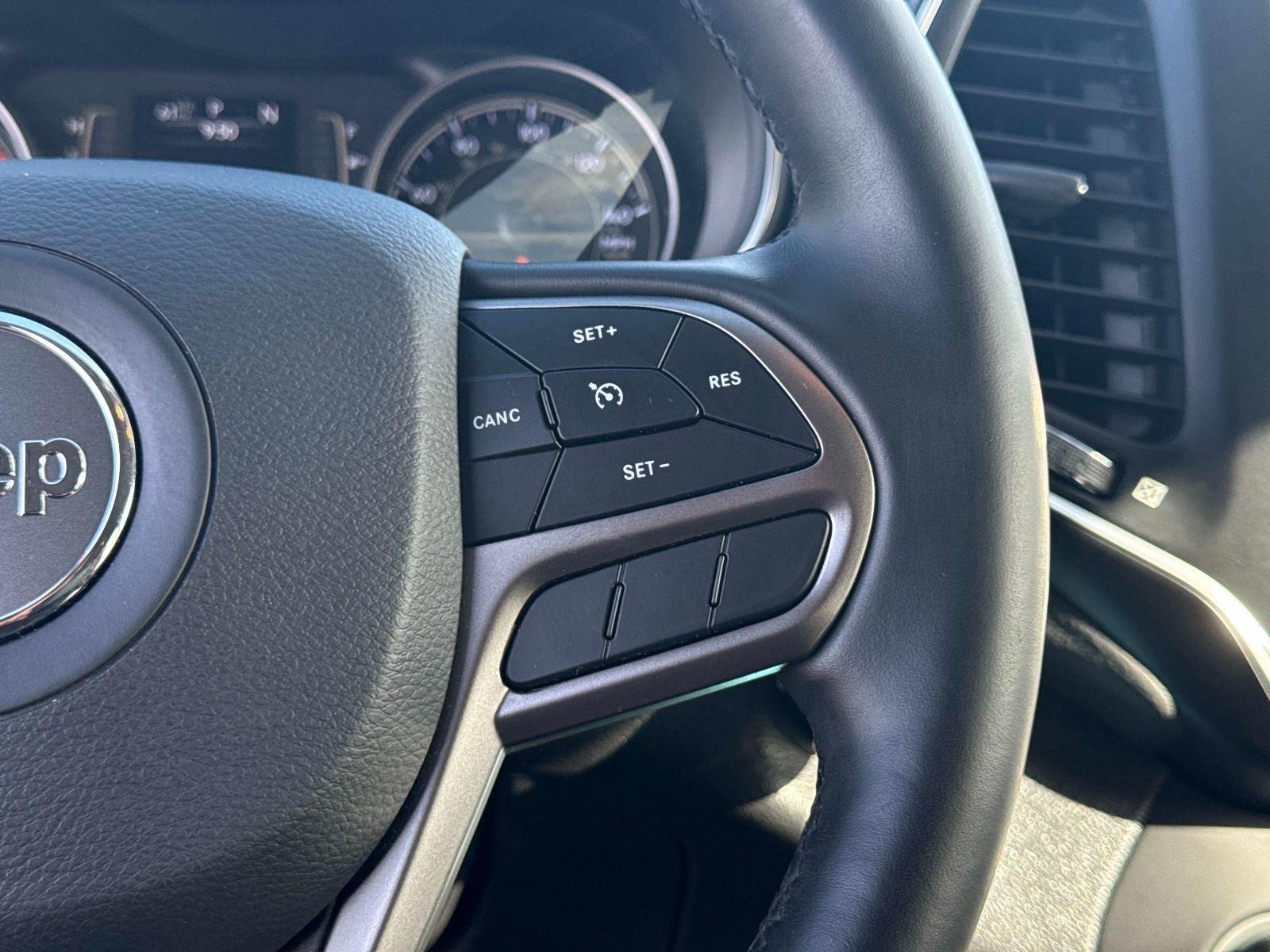 2020 Jeep Cherokee Latitude