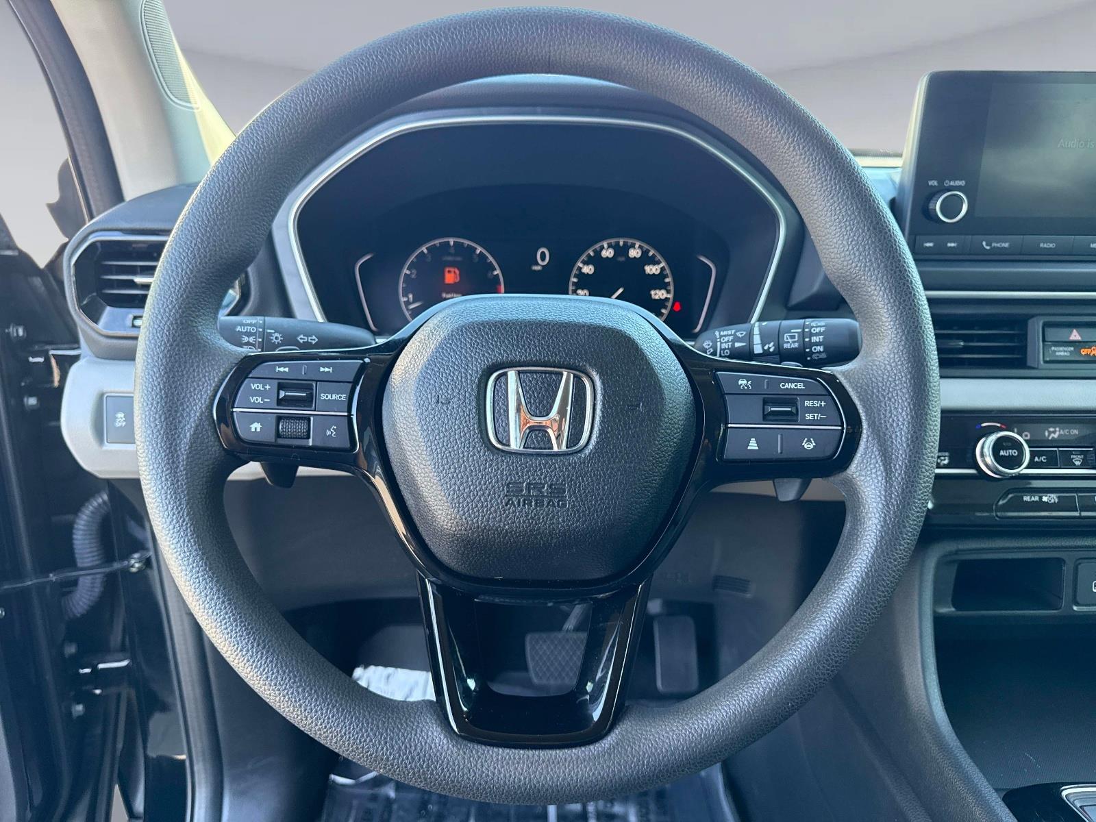 2023 Honda Pilot LX