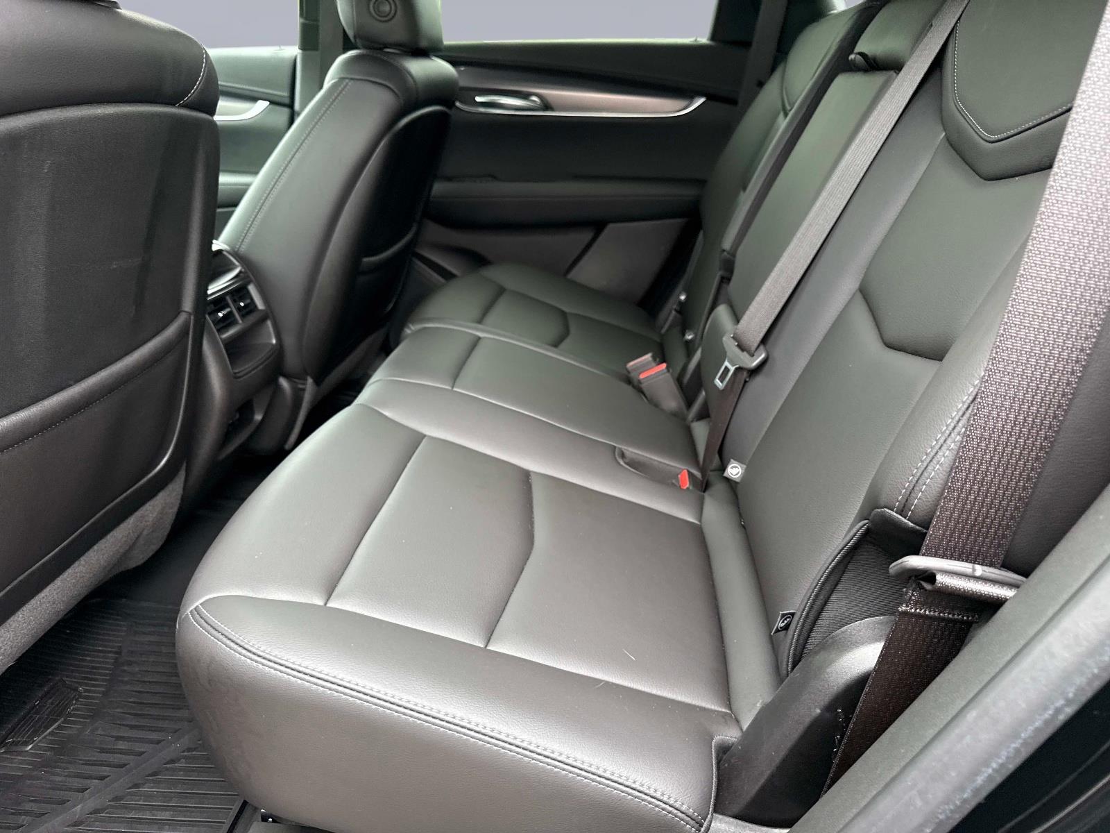 2023 Cadillac XT5 FWD Luxury