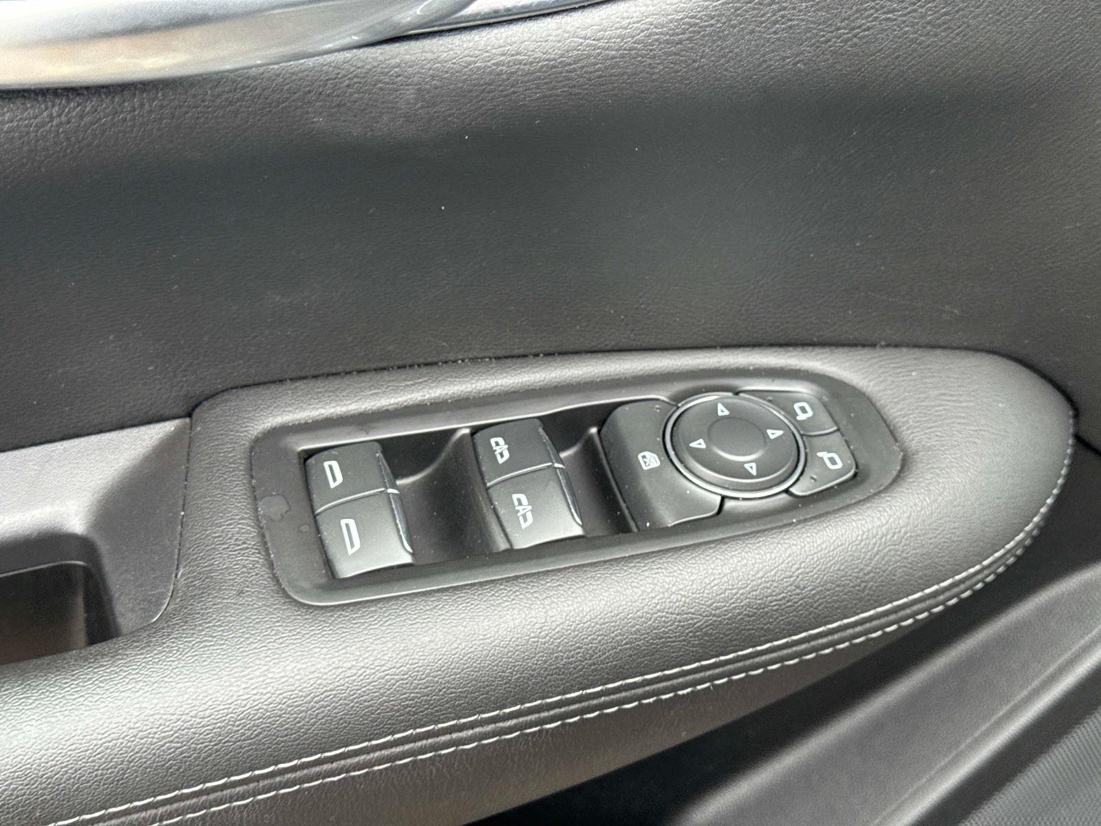 2023 Cadillac XT5 FWD Luxury