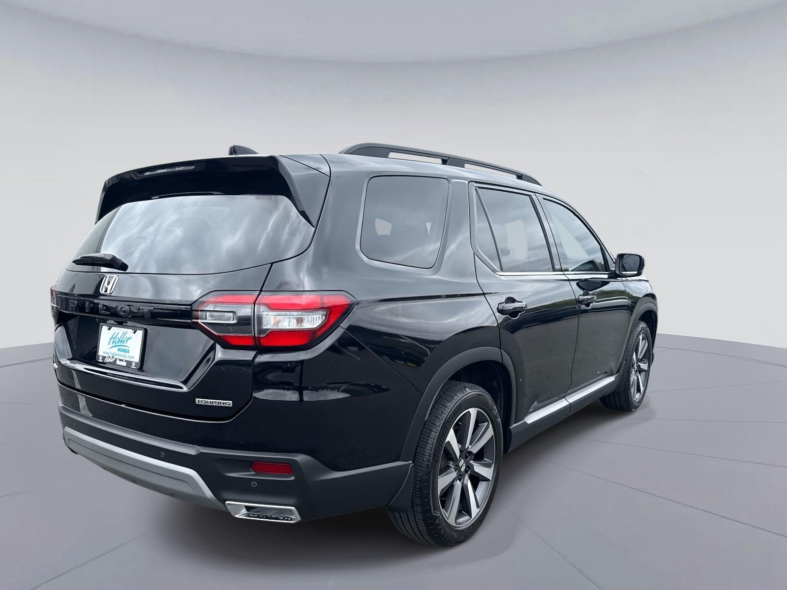 2023 Honda Pilot Touring