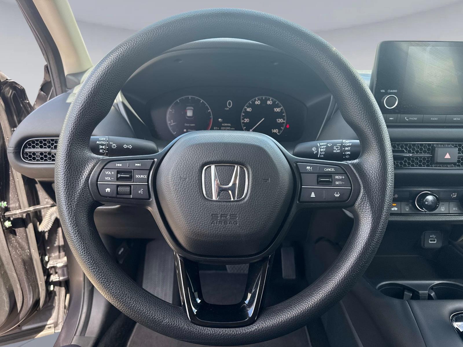 2025 HONDA HR-V LX