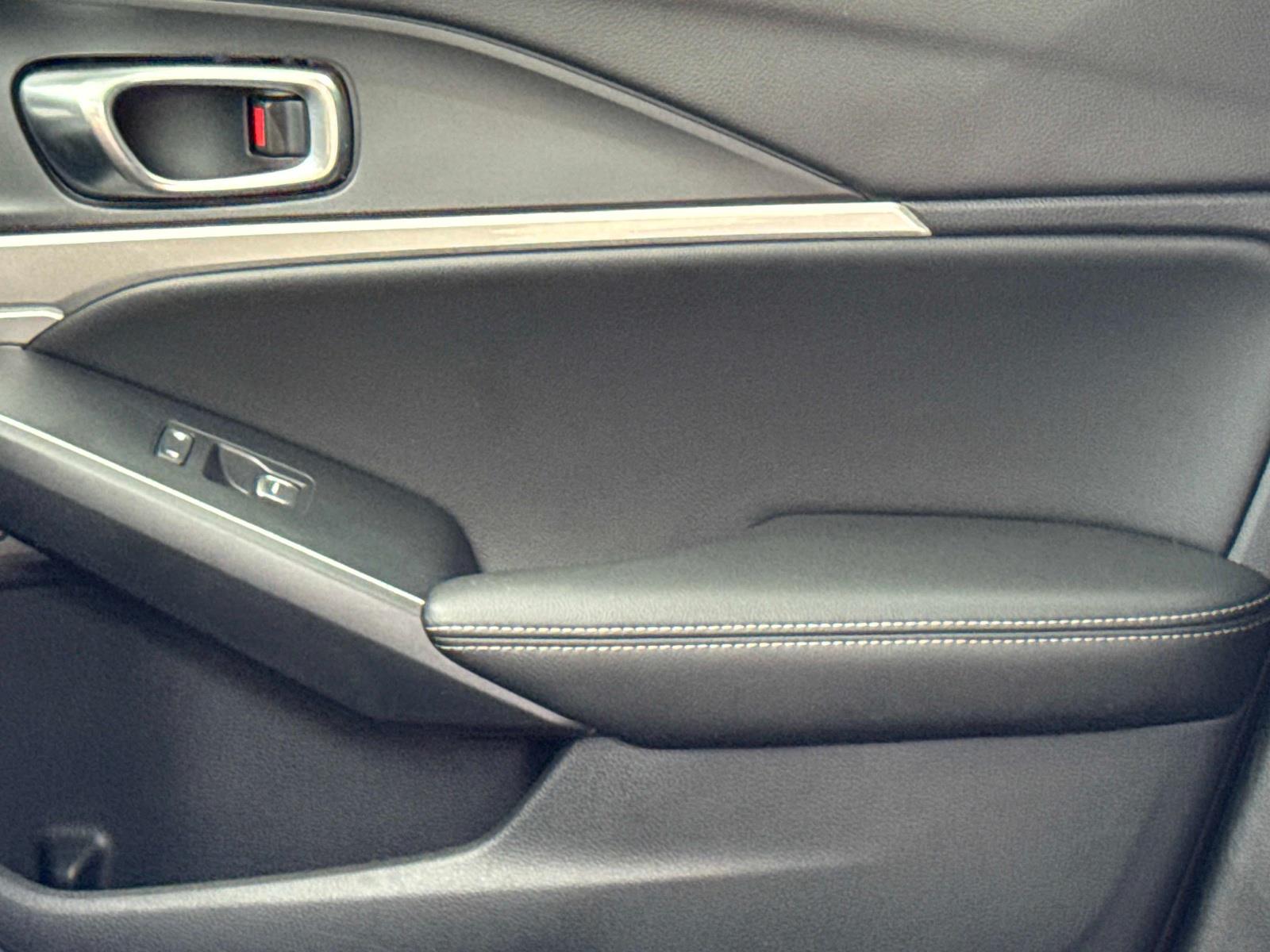 2023 Acura Integra w/A-SPEC