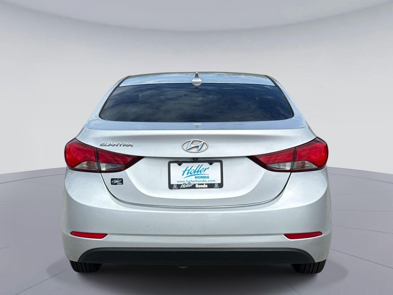 2015 Hyundai Elantra SE
