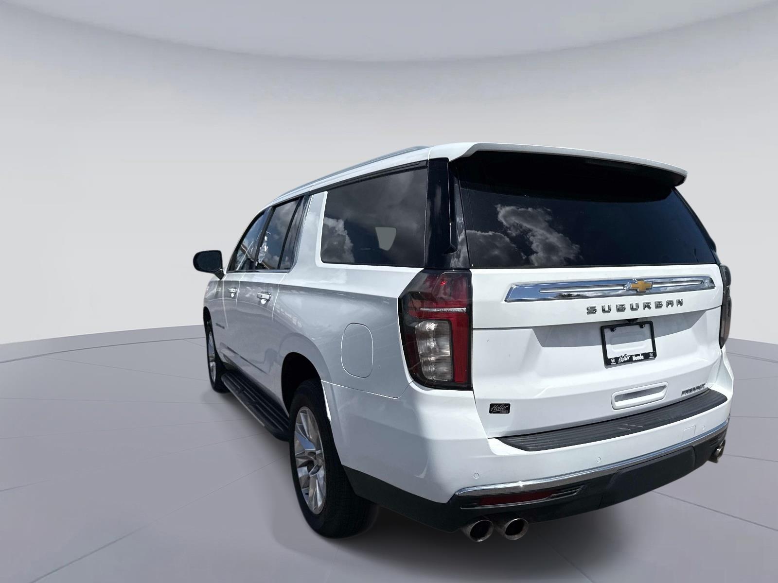 2023 Chevrolet Suburban Premier