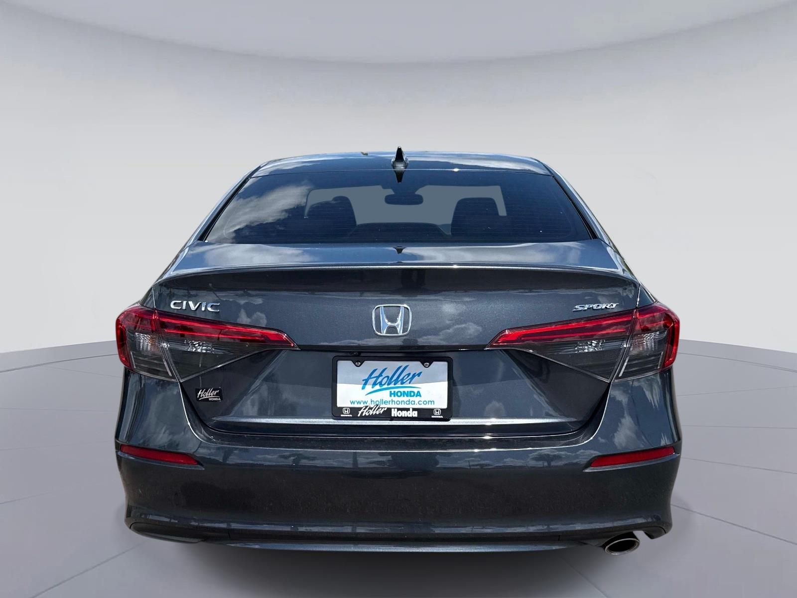 View vehicle photo 5