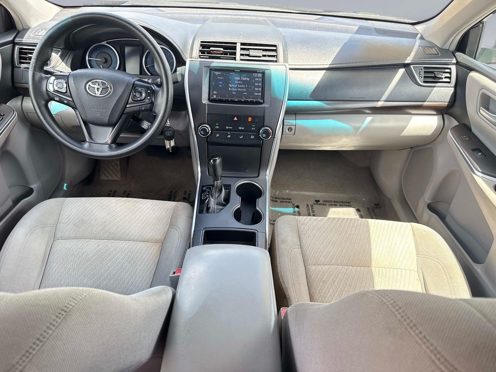 2017 Toyota Camry LE