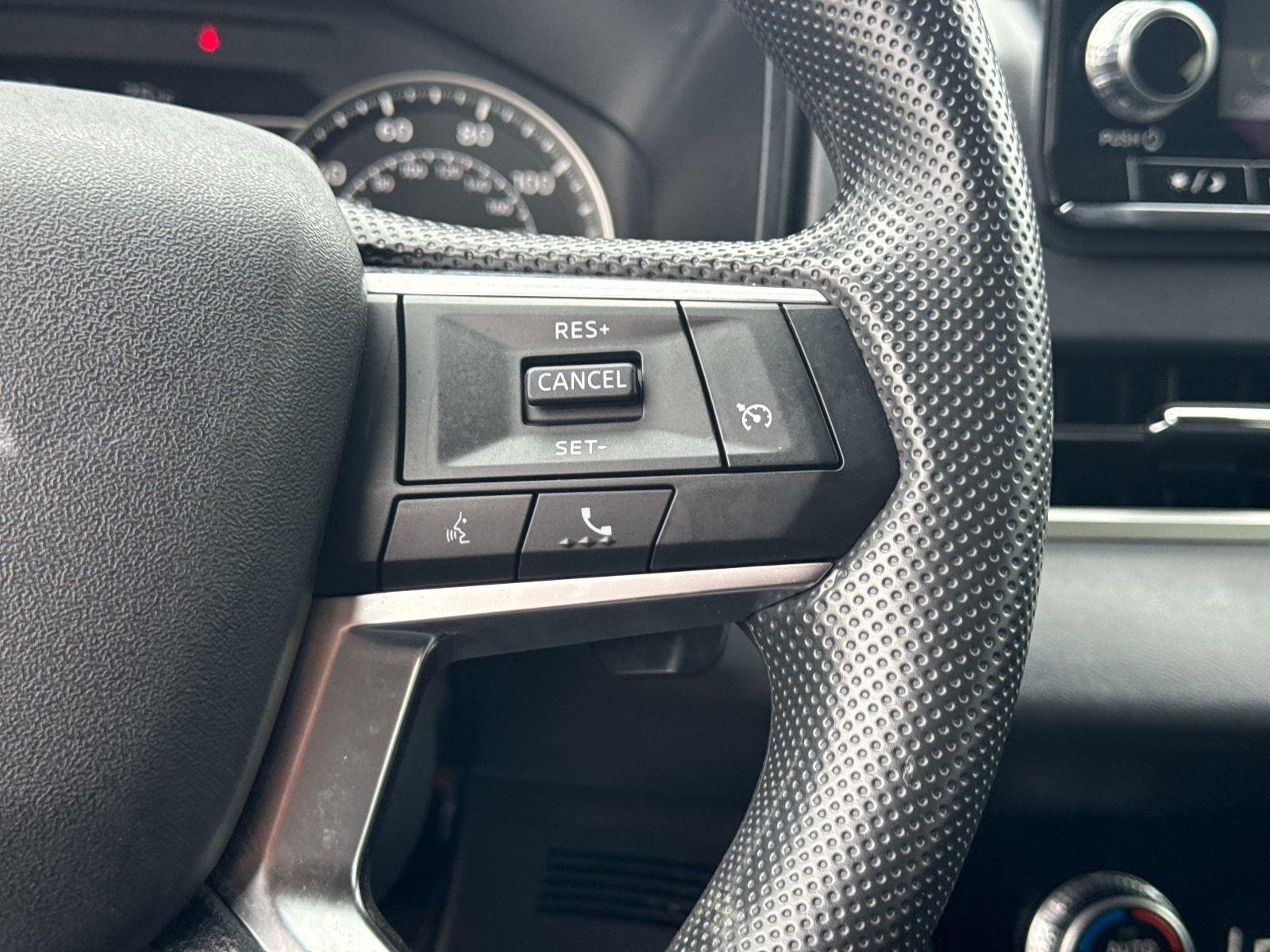 2024 Mitsubishi Outlander ES