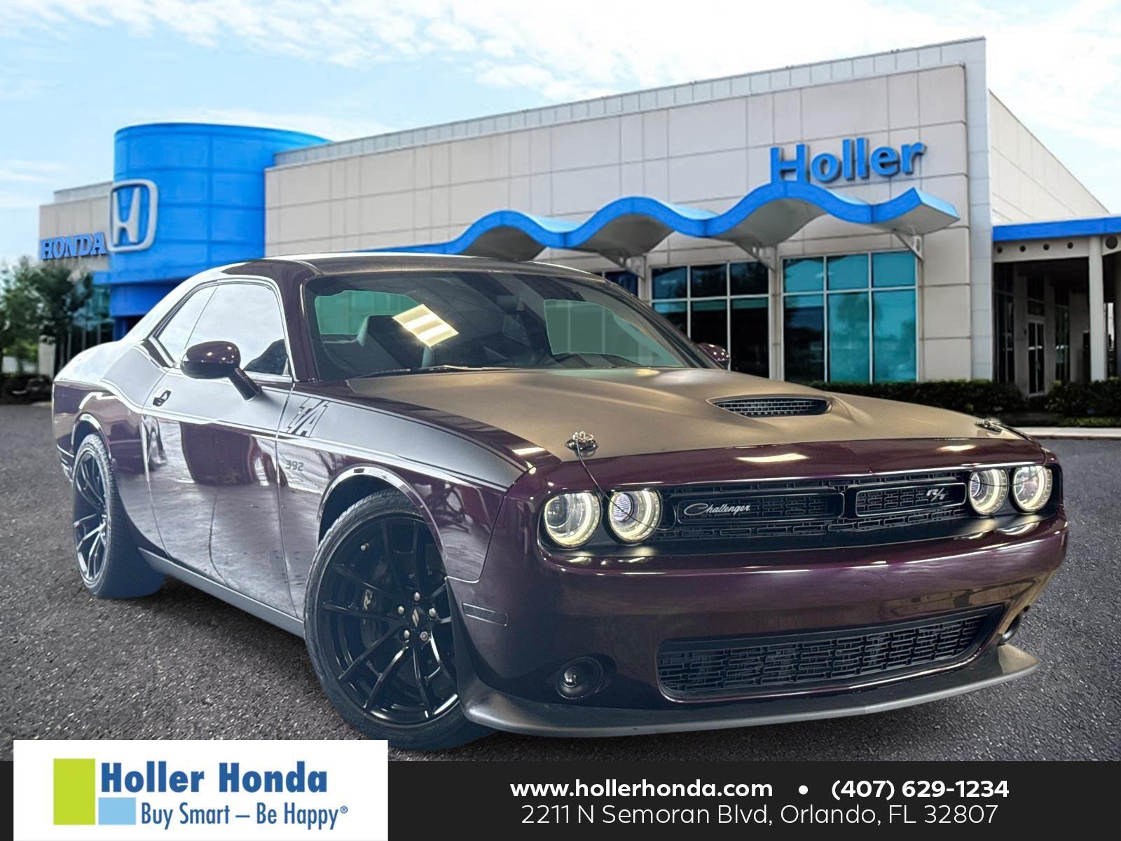 Hellraisin 2022 Dodge Challenger R/T Scat Pack RWD Coupe Rear-Wheel Drive 6-Speed Manual