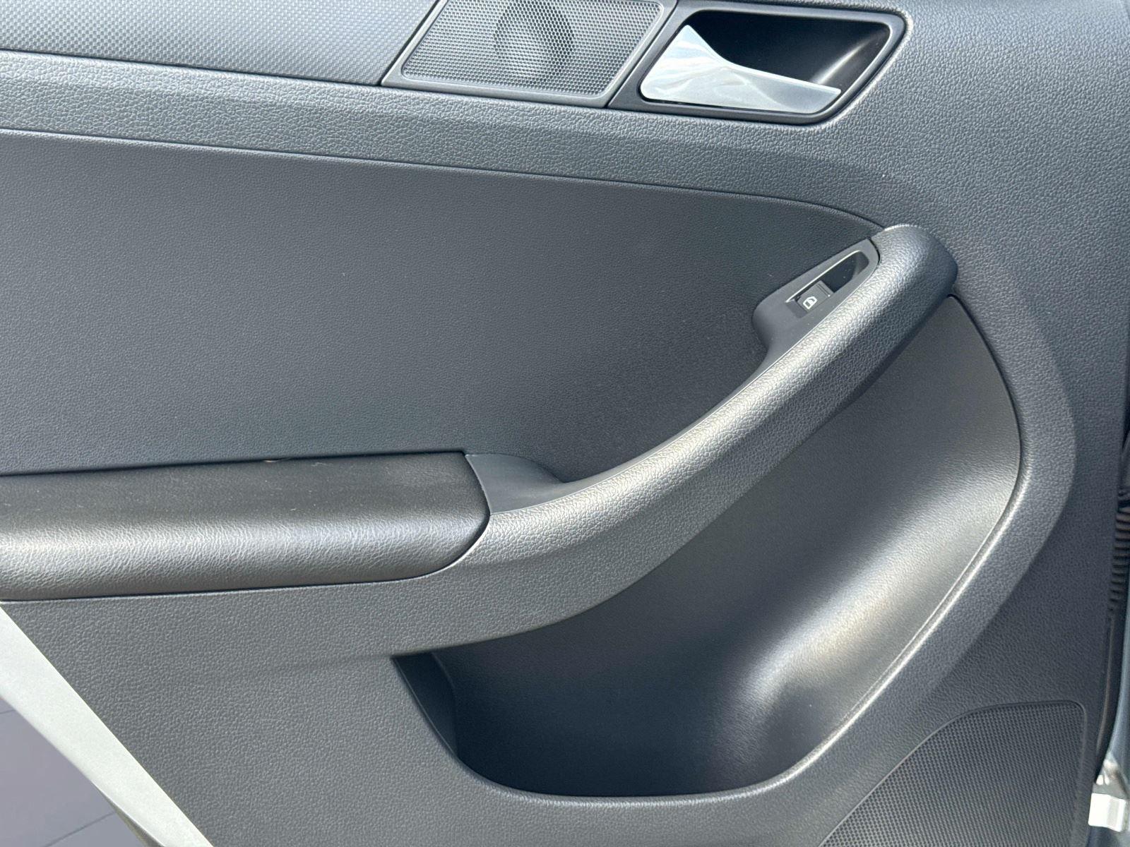 2014 Volkswagen Jetta Sedan S