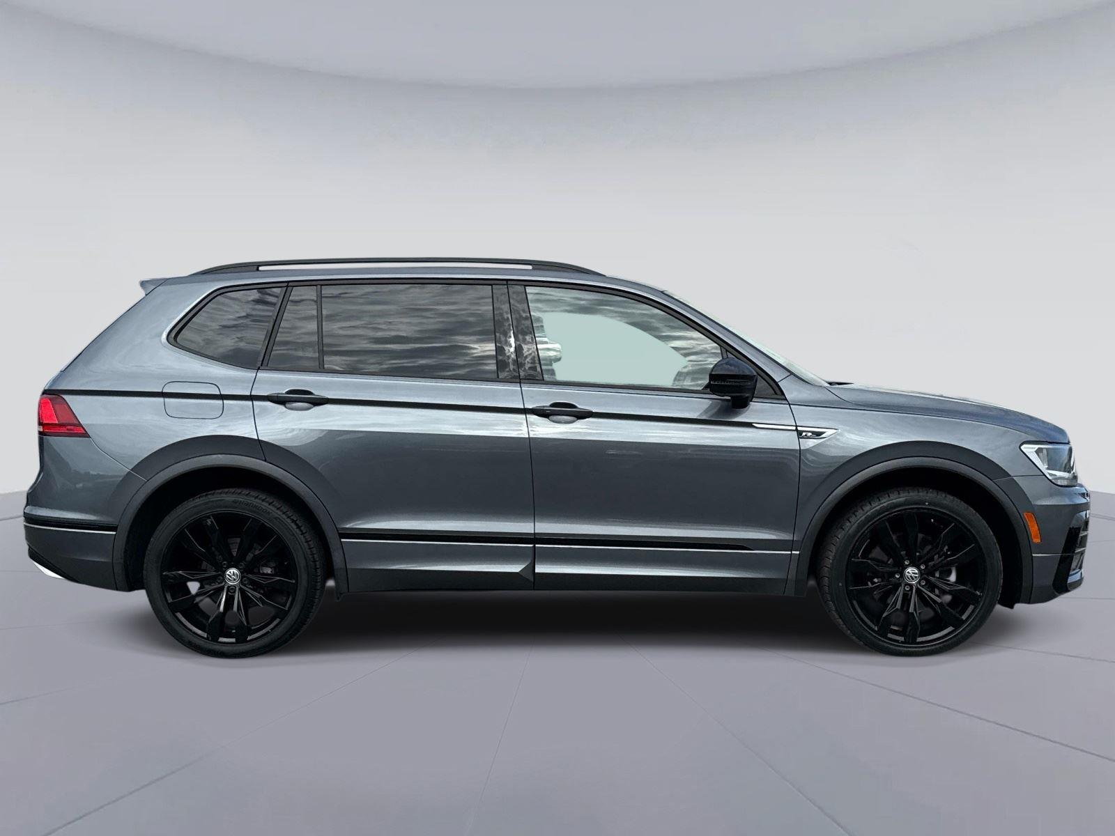 2021 Volkswagen Tiguan SE R-Line Black