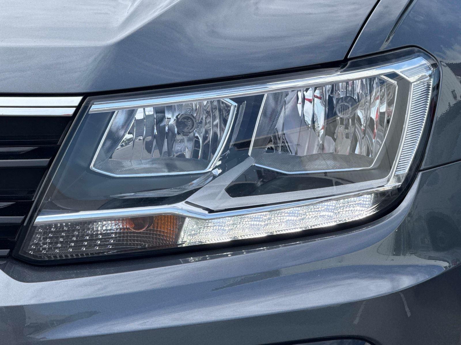 2021 Volkswagen Tiguan SE R-Line Black