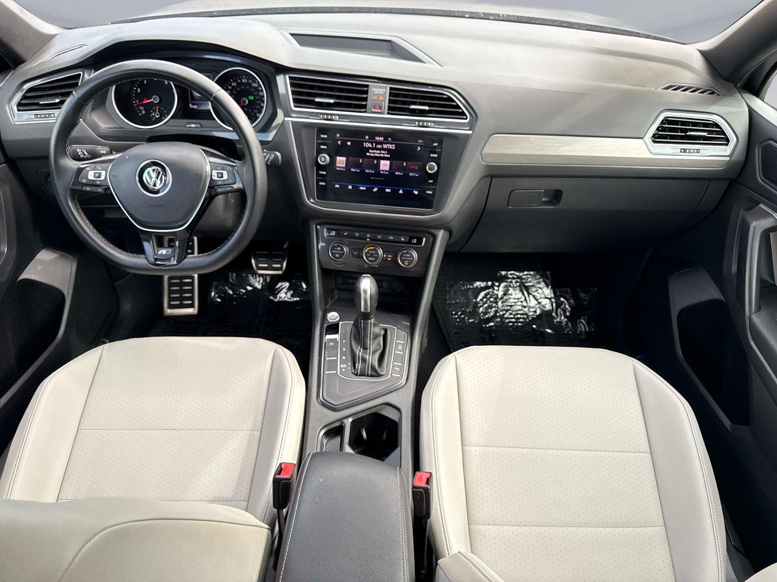 2021 Volkswagen Tiguan SE R-Line Black