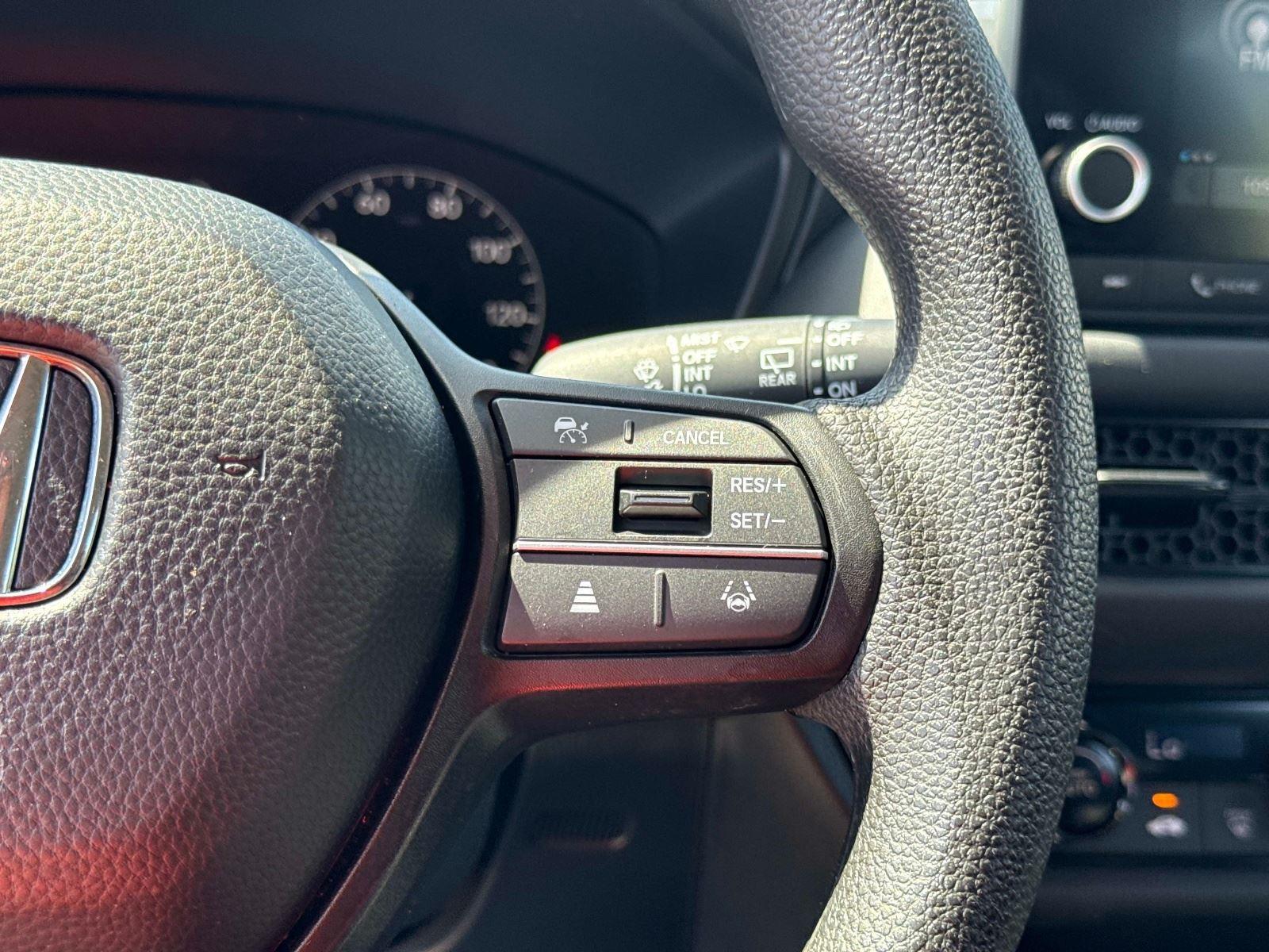 2025 Honda HR-V LX