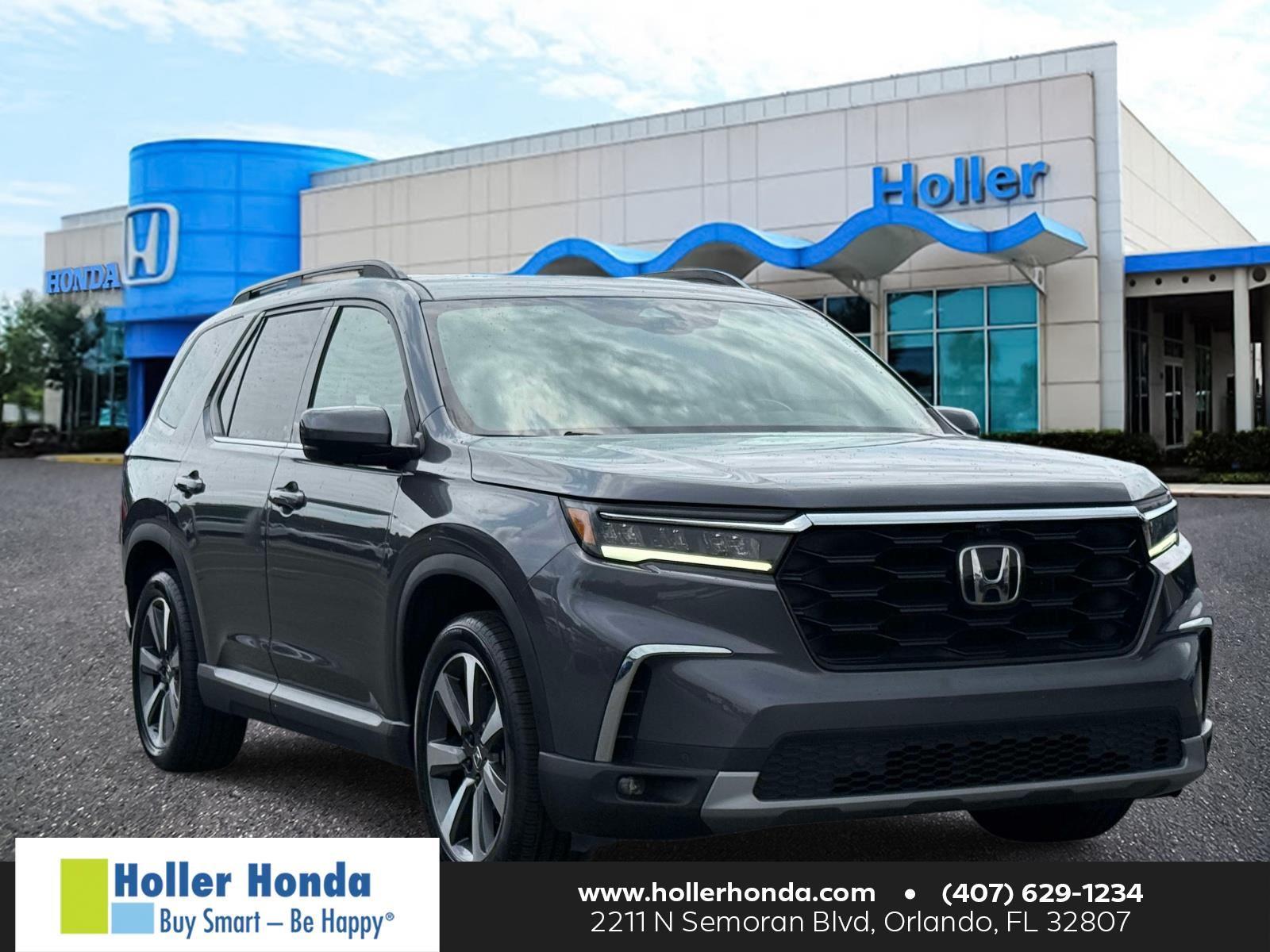 Gray (Modern Steel Metallic) 2023 Honda Pilot SUV / Crossover All-Wheel Drive Automatic