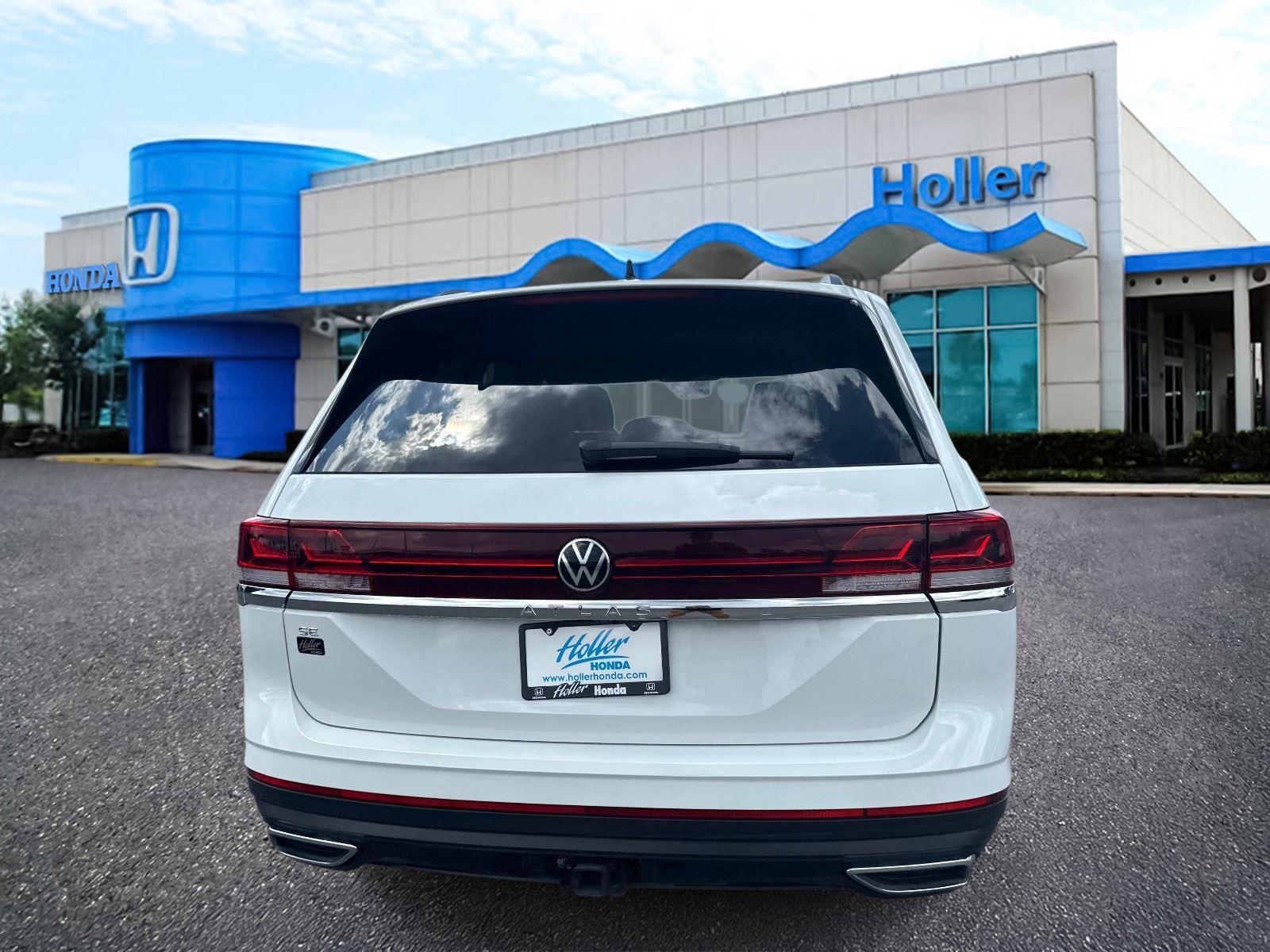 2025 Volkswagen Atlas 2.0T SE w/Technology
