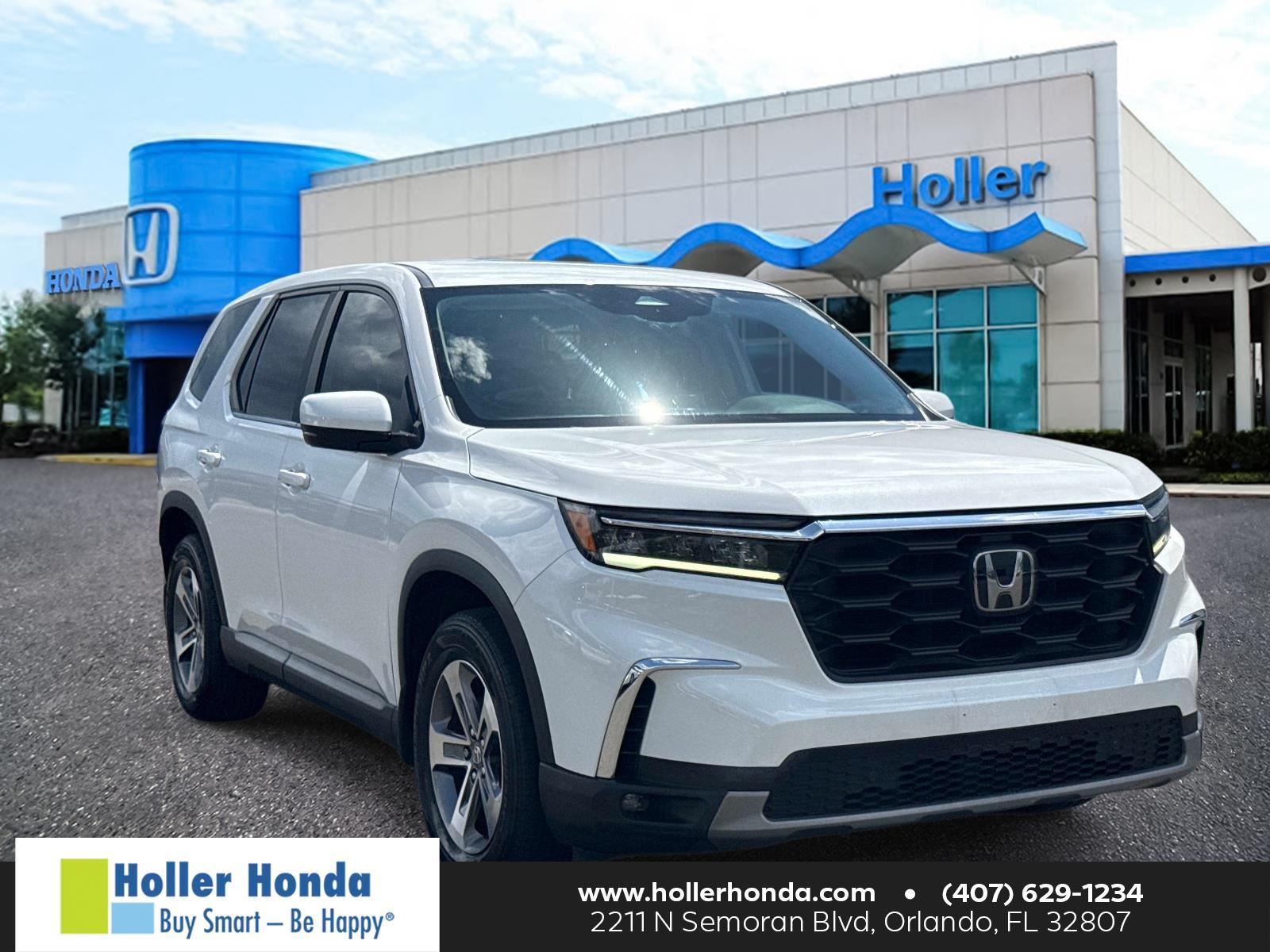 2024 Honda Pilot EX-L w/Rear Captain’s Chairs