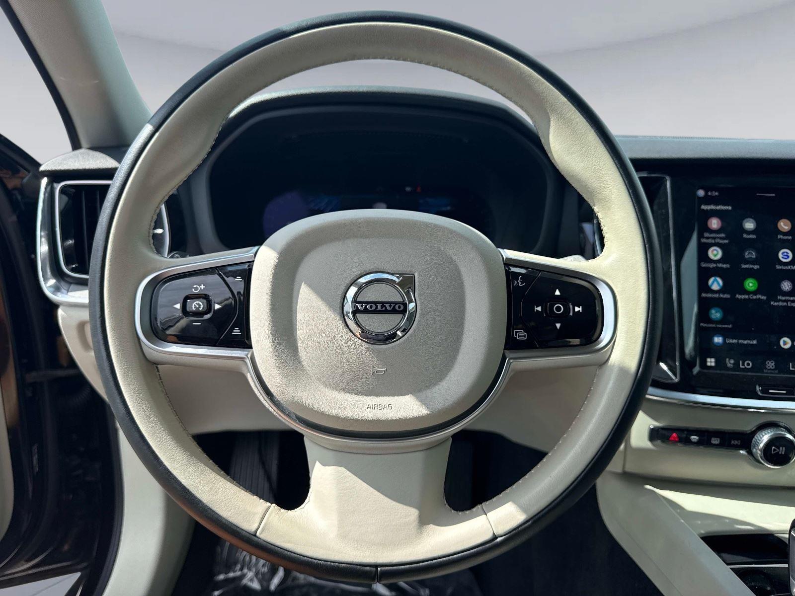2025 Volvo V60 Cross Country Plus