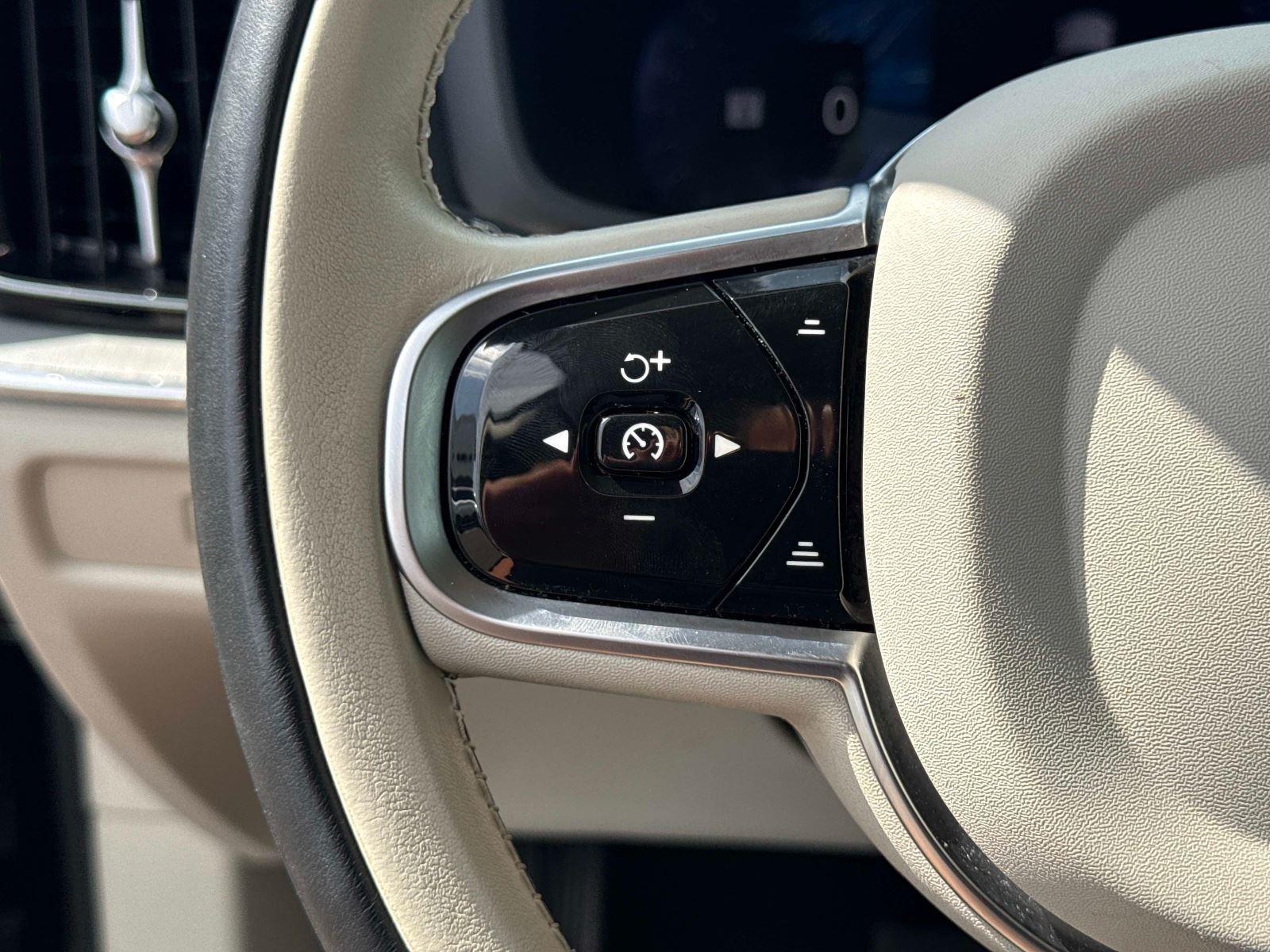 2025 Volvo V60 Cross Country Plus