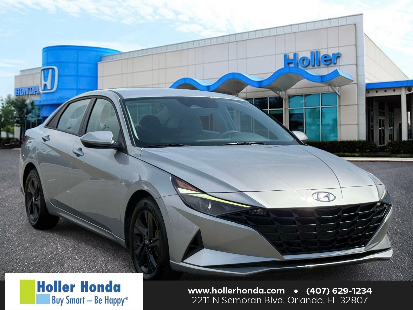 Silver 2021 Hyundai Elantra Sedan Front-Wheel Drive Continuously Variable Transmission