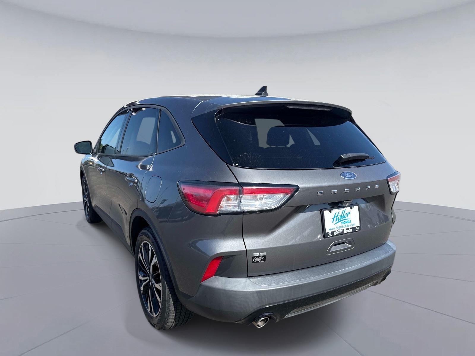 2021 Ford Escape SE