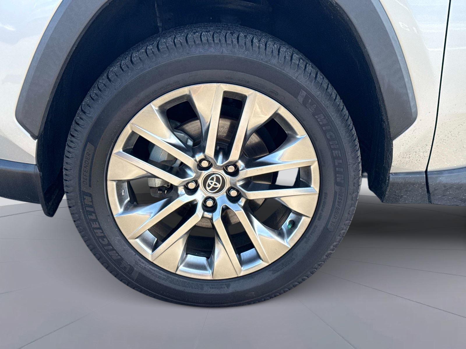 2020 Toyota RAV4 Limited