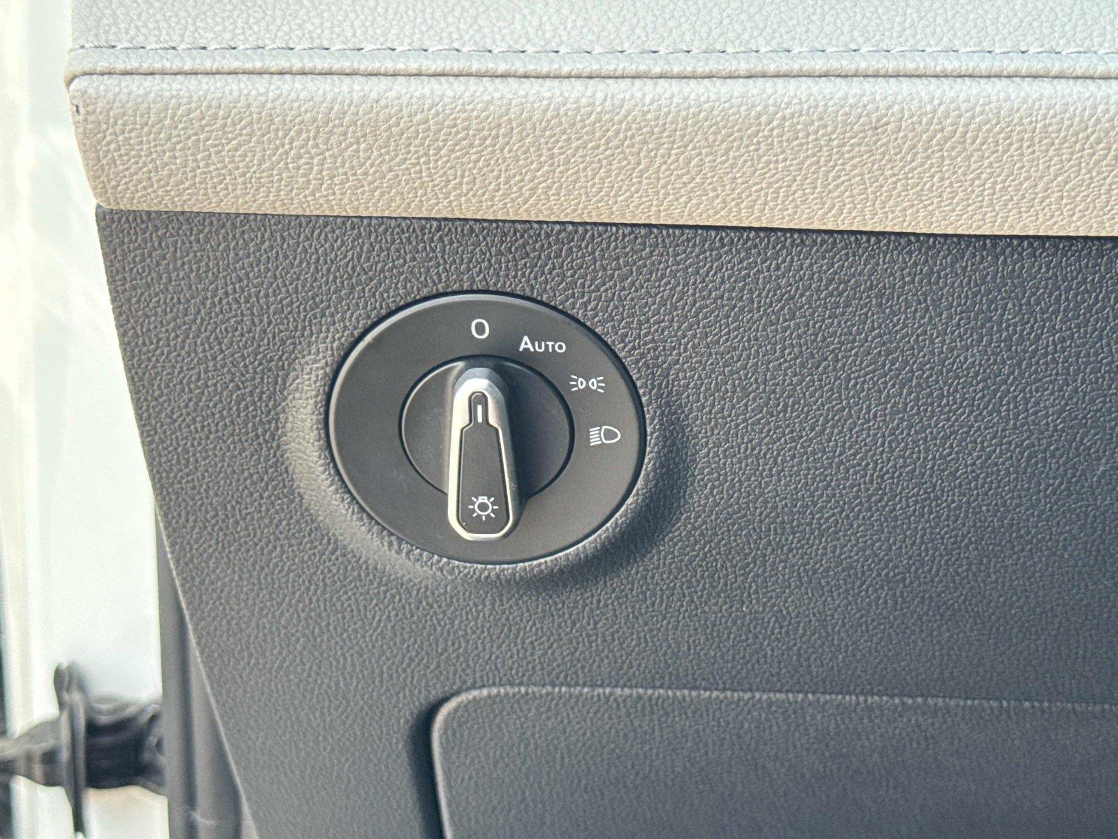 2025 Volkswagen Taos S