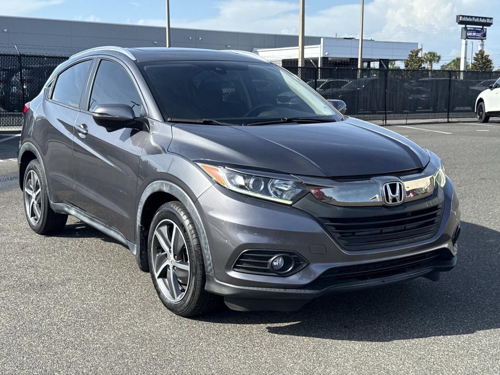 Gray (Modern Steel Metallic) 2022 Honda HR-V SUV / Crossover Front-Wheel Drive Continuously Variable Transmission