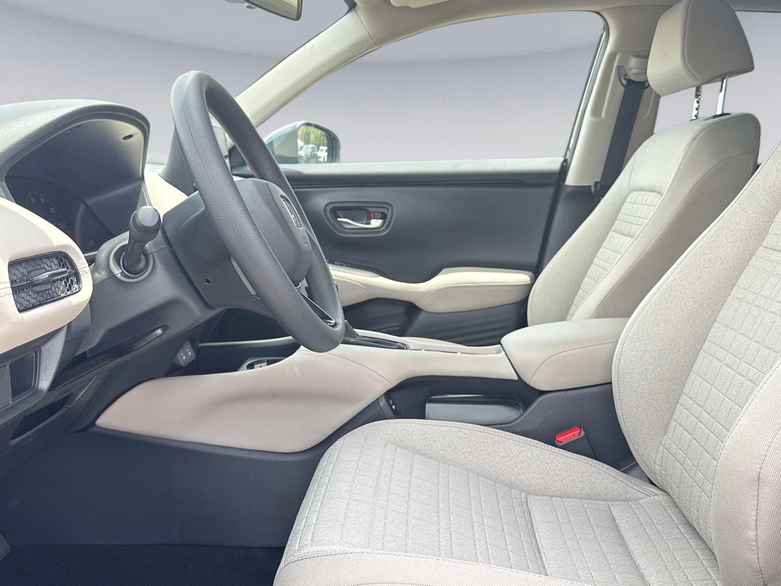 2027 Honda HR-V LX