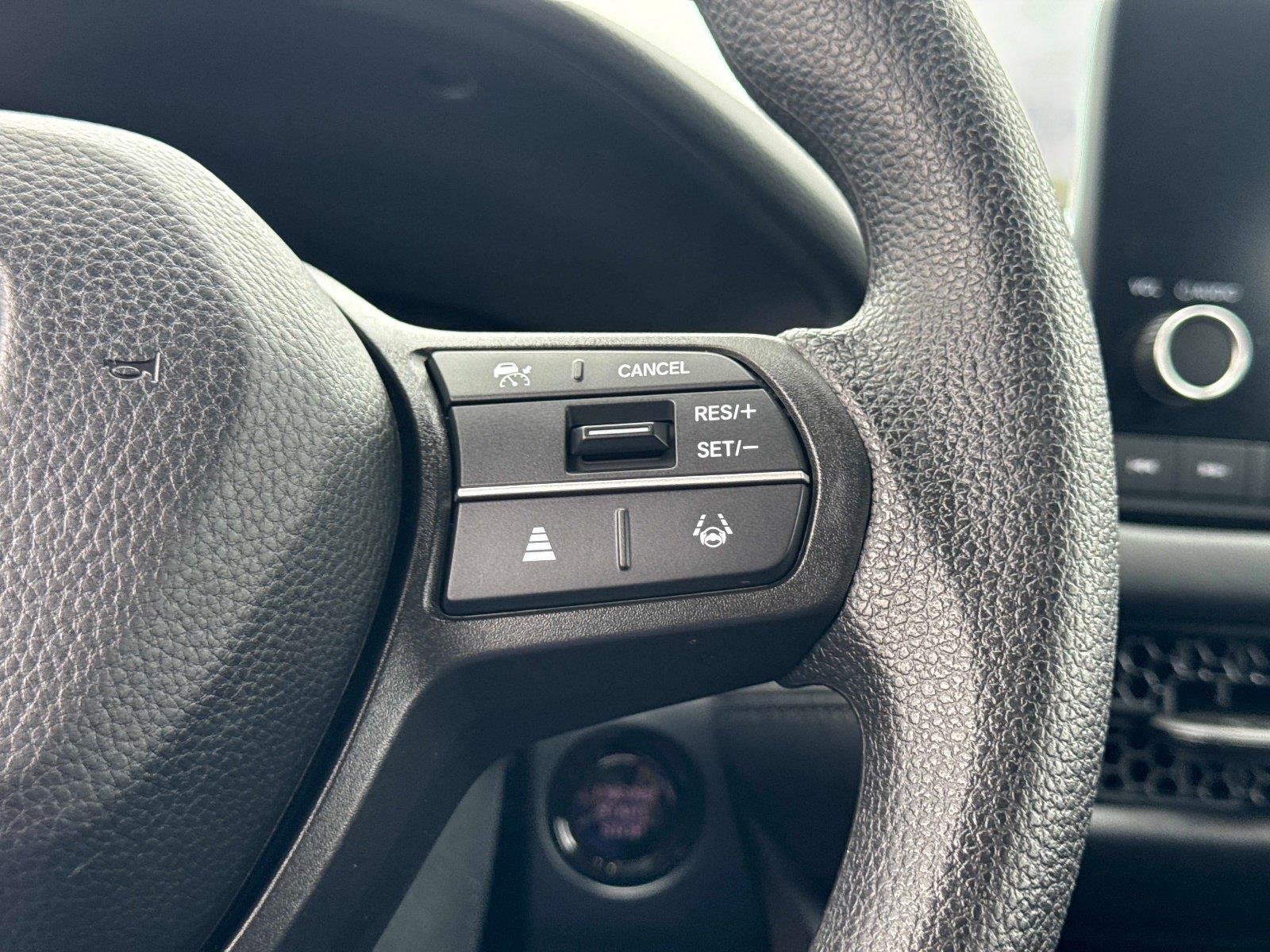 2023 HONDA HR-V LX