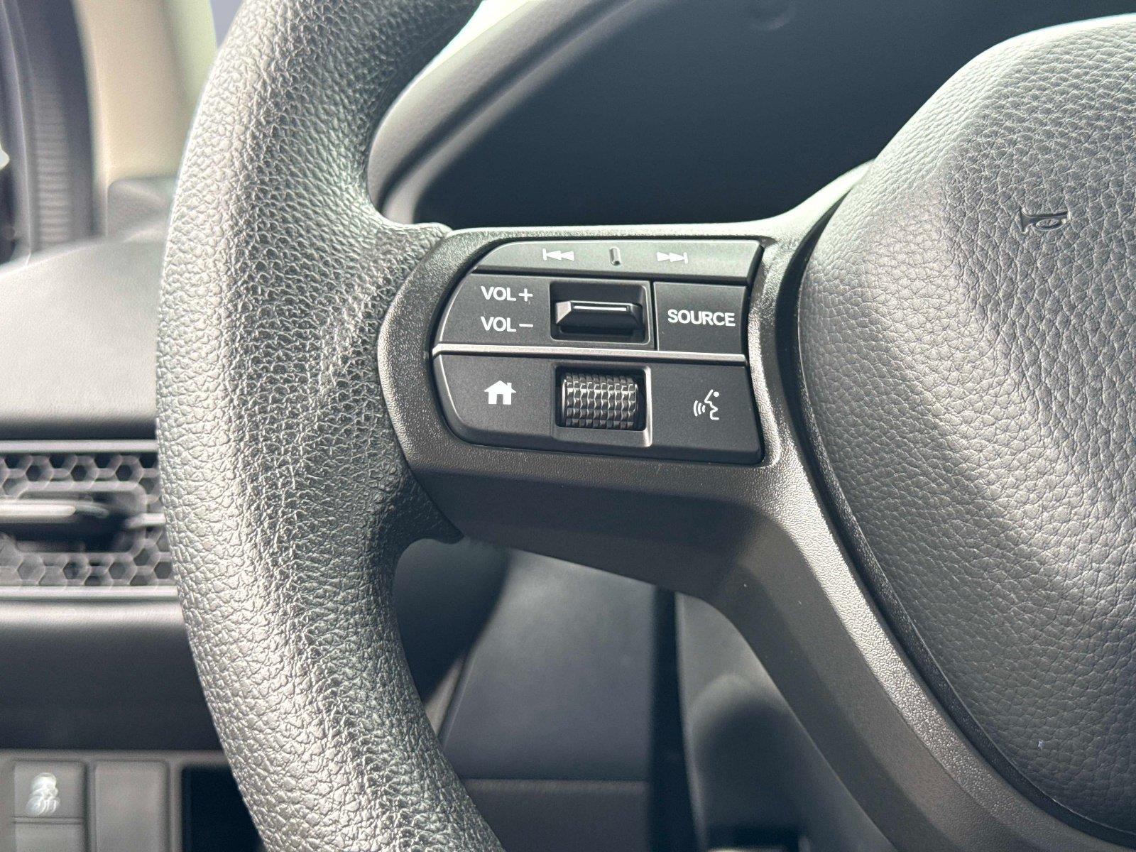 2023 HONDA HR-V LX