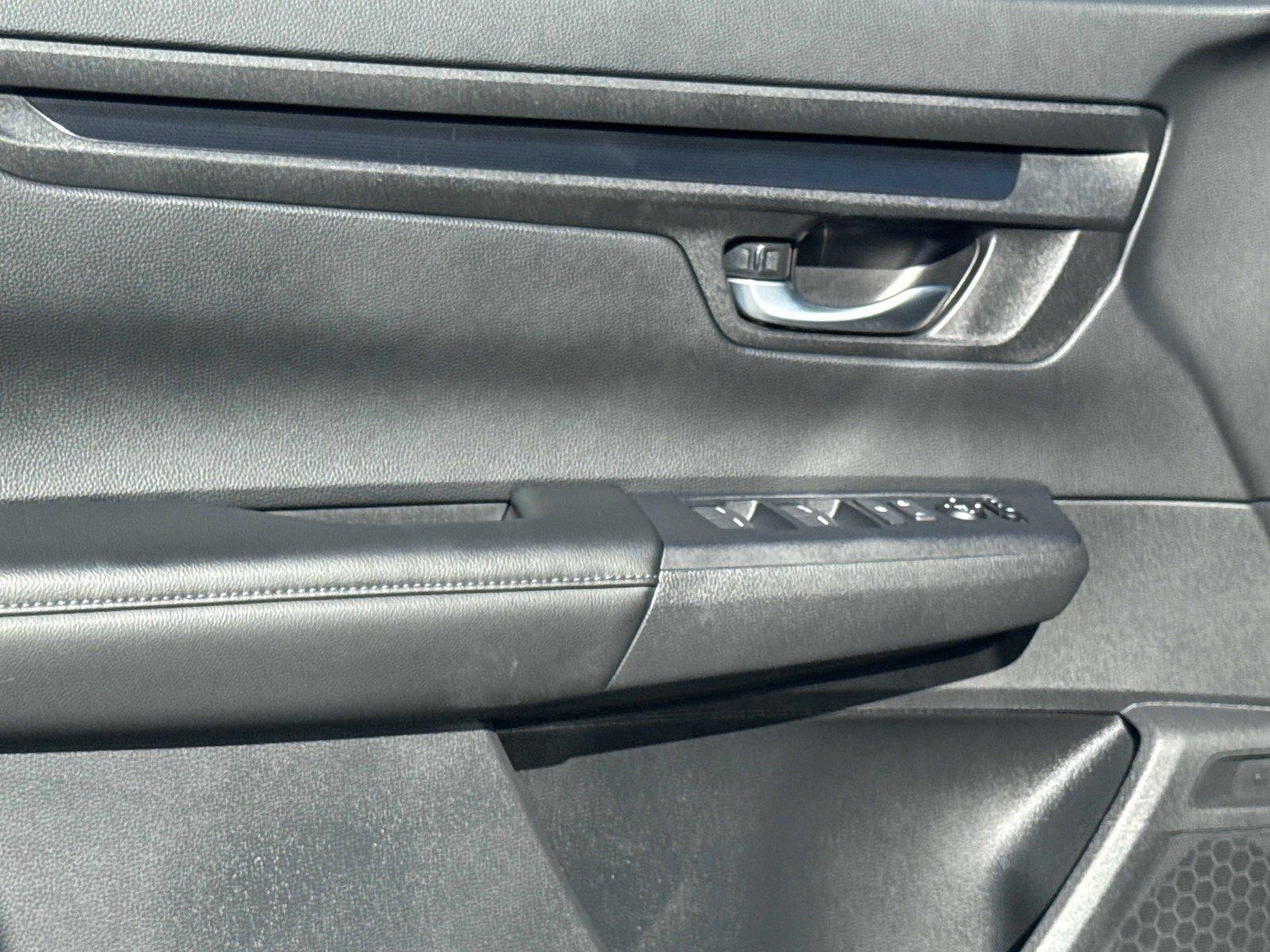 2025 Honda CR-V LX
