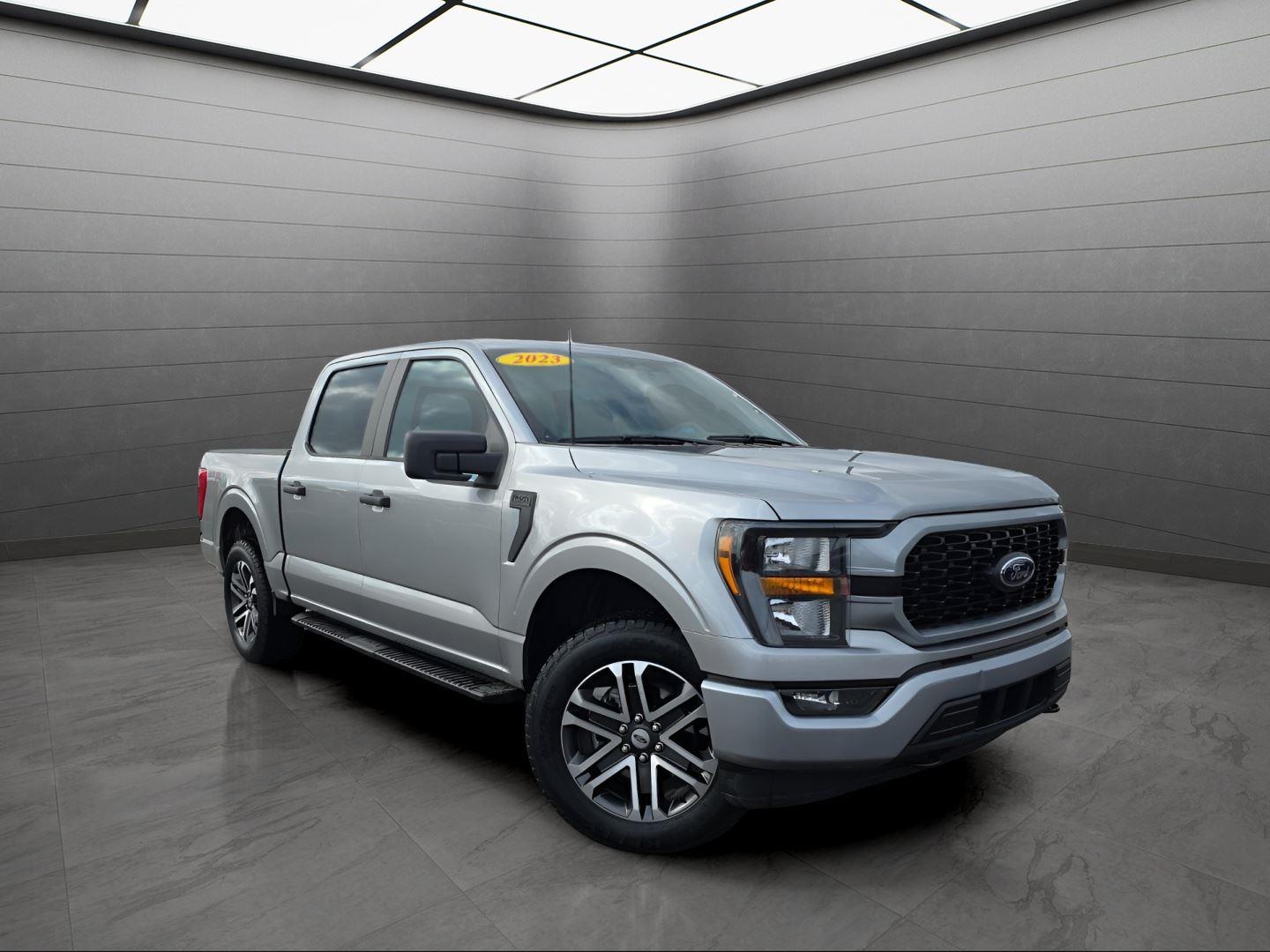 2023 Ford F-150 XL SuperCrew 4WD