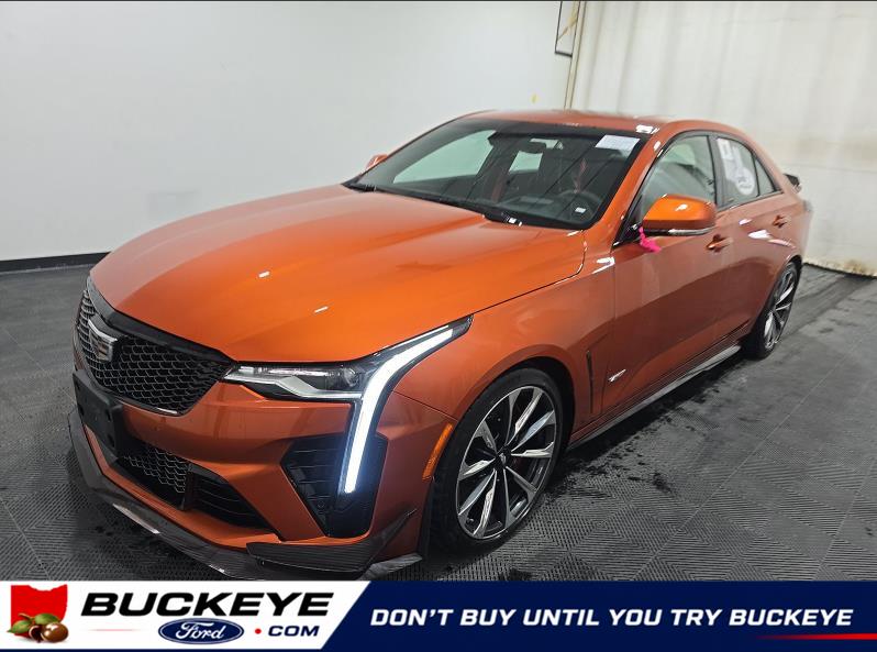 2022 Cadillac CT4-V Blackwing Naranja (Blaze Orange Metallic) Sedán Tracción trasera 6 velocidades Manual