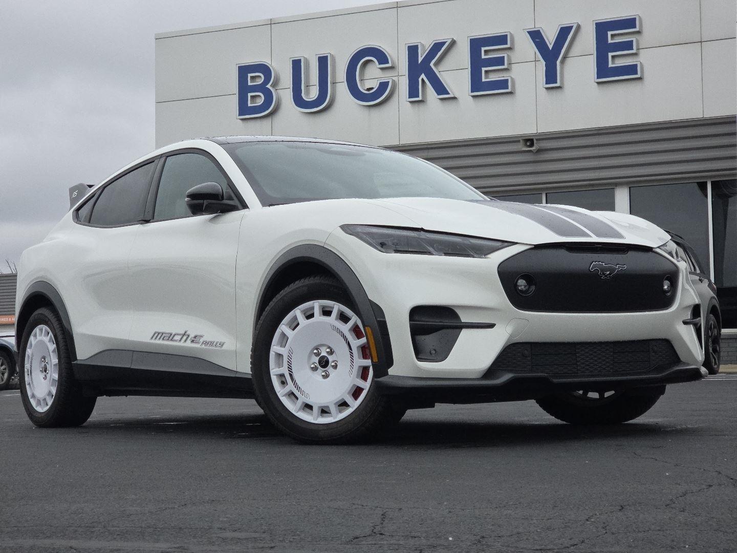 Star White Metallic Tri-Coat 2025 Ford Mustang Mach-E GT AWD SUV / Crossover All-Wheel Drive 1-Speed Dual Clutch
