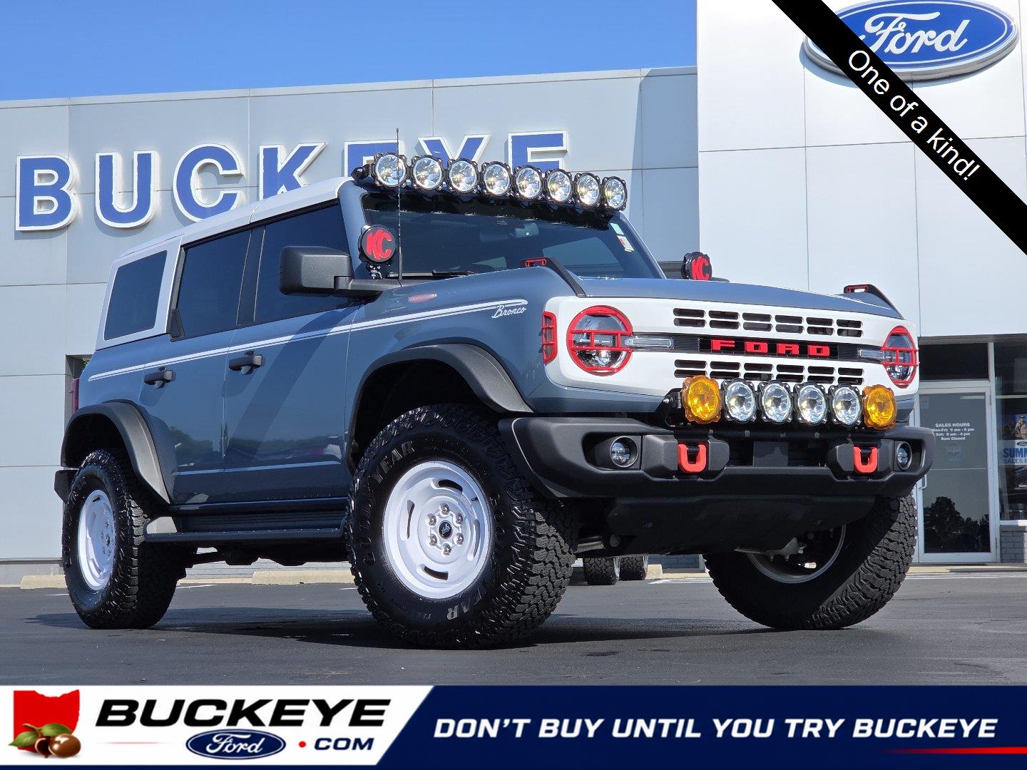 Blue (Azure Gray Metallic Tri-Coat) 2025 Ford Bronco SUV / Crossover Four-Wheel Drive Automatic