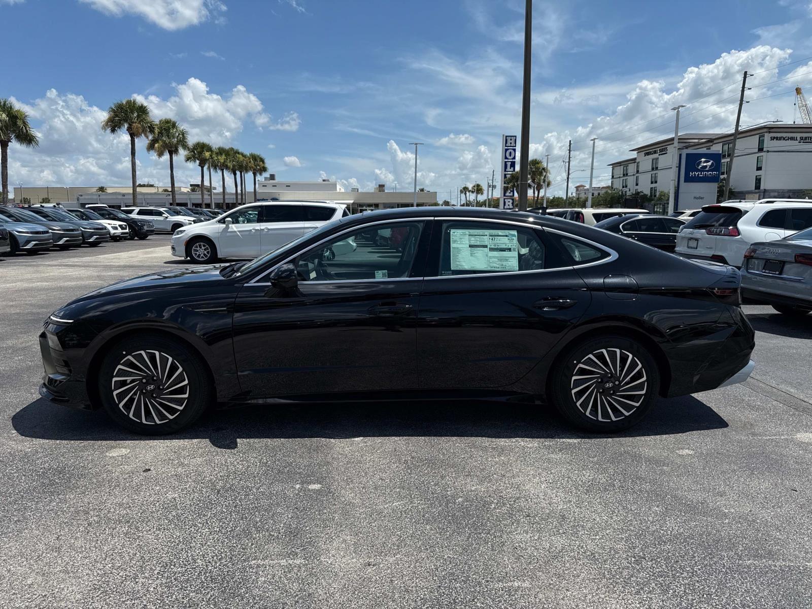 2025 Hyundai Sonata Hybrid Limited